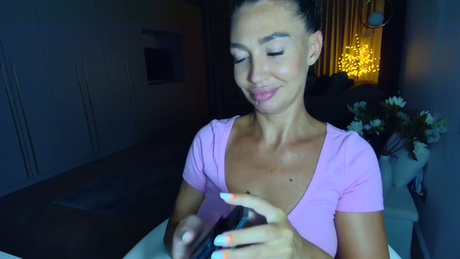 Gallery image thumbnail from Mystery_C's myfreecams stream on, 07/15/2025, 22:09 image 8 of 20