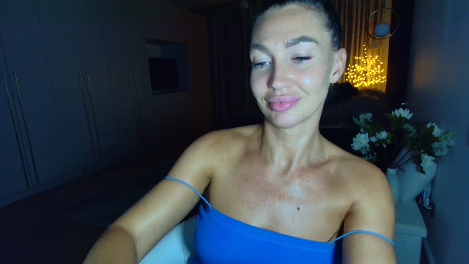 Gallery image thumbnail from Mystery_C's myfreecams stream on, 07/20/2025, 21:32 image 11 of 20