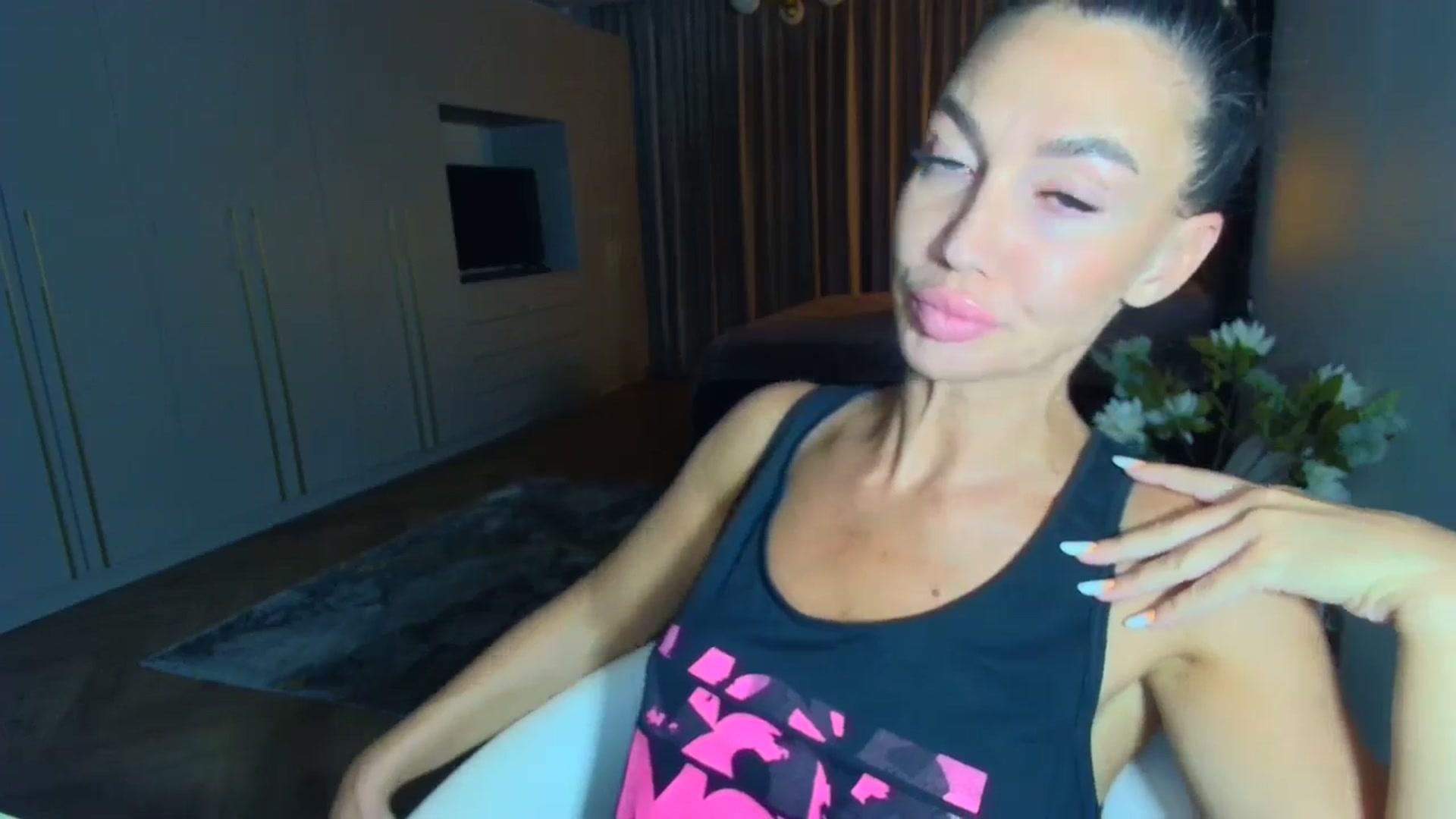 Gallery image thumbnail from Mystery_C's myfreecams stream on, 07/27/2025, 21:32 image 10 of 20