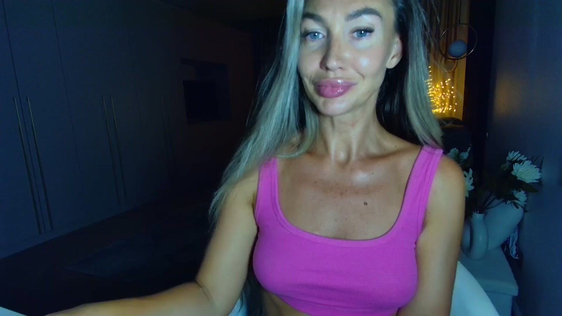 Gallery image thumbnail from Mystery_C's myfreecams stream on, 08/13/2025, 22:16 image 1 of 20