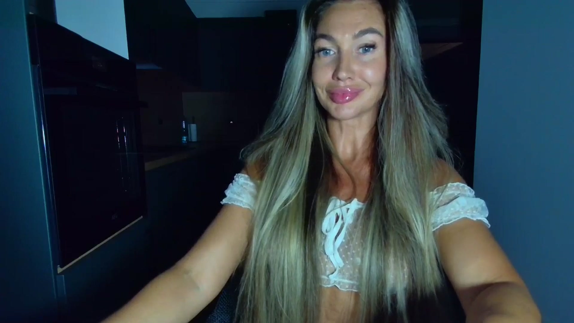 Gallery image thumbnail from Mystery_C's myfreecams stream on, 09/08/2025, 22:02 image 5 of 20