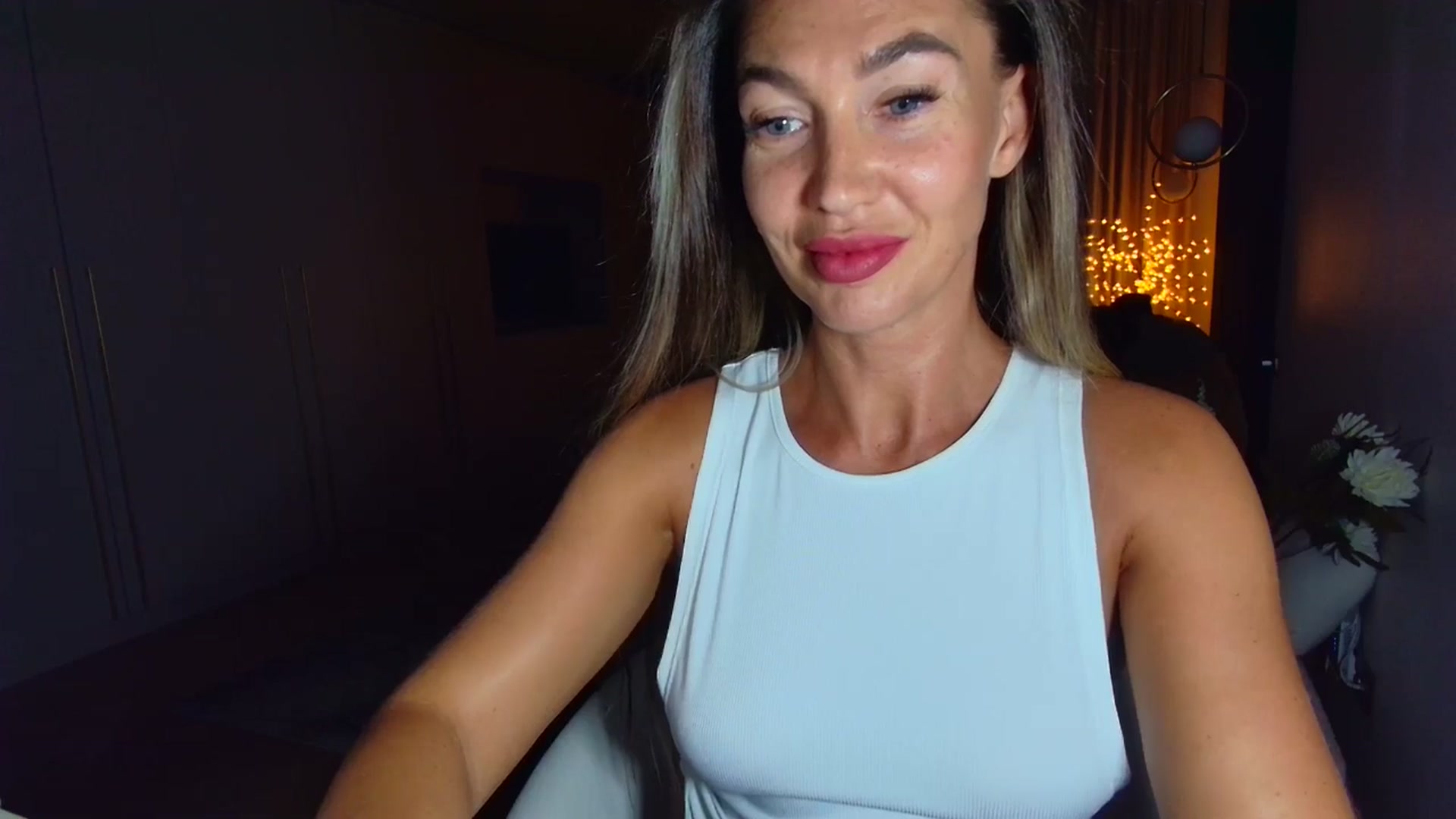 Gallery image thumbnail from Mystery_C's myfreecams stream on, 09/10/2025, 21:05 image 5 of 20