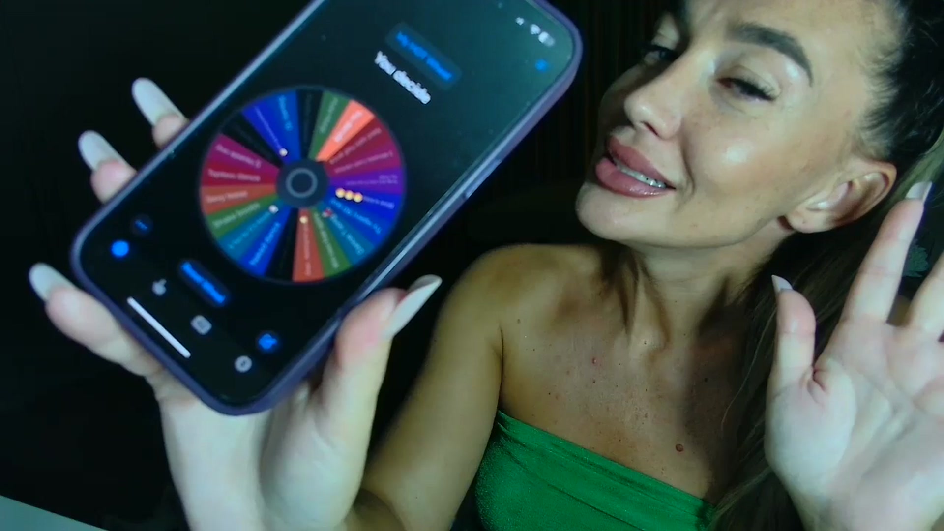 Gallery image thumbnail from Mystery_C's myfreecams stream on, 09/19/2025, 22:14 image 7 of 20
