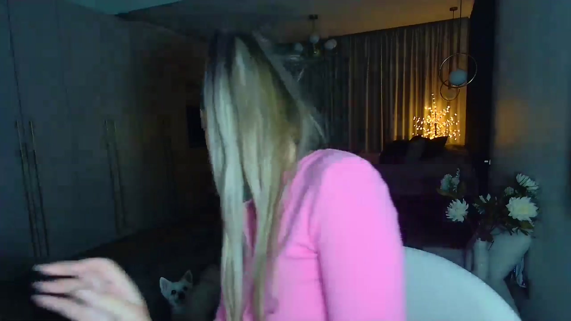 Gallery image thumbnail from Mystery_C's myfreecams stream on, 10/29/2025, 22:20 image 9 of 20