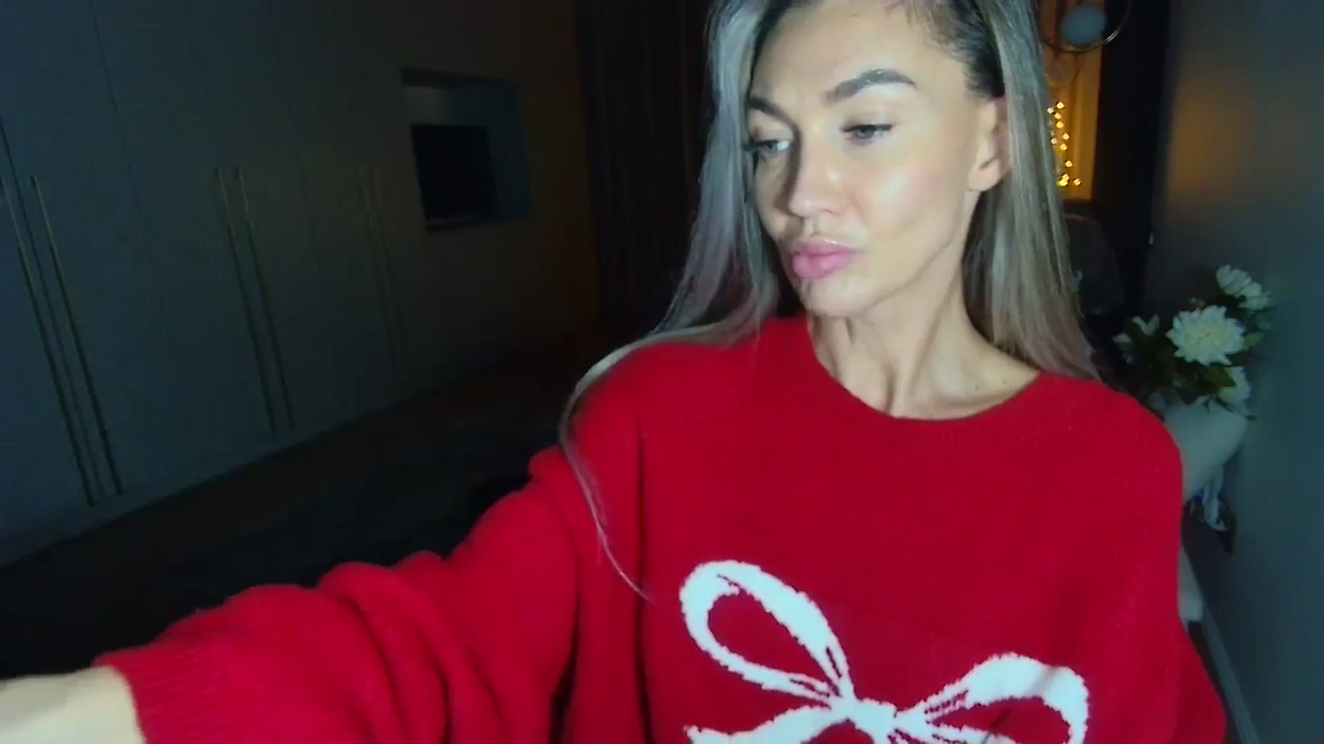 Gallery image thumbnail from Mystery_C's myfreecams stream on, 11/06/2025, 22:47 image 19 of 20