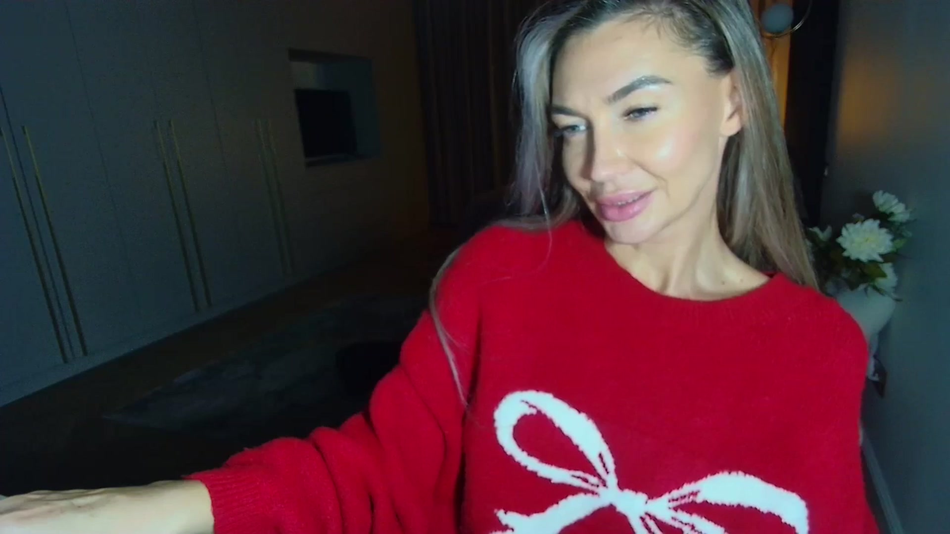 Gallery image thumbnail from Mystery_C's myfreecams stream on, 11/06/2025, 22:47 image 18 of 20