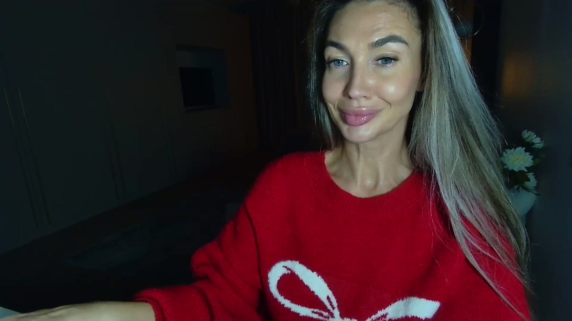 Gallery image thumbnail from Mystery_C's myfreecams stream on, 11/06/2025, 22:47 image 9 of 20