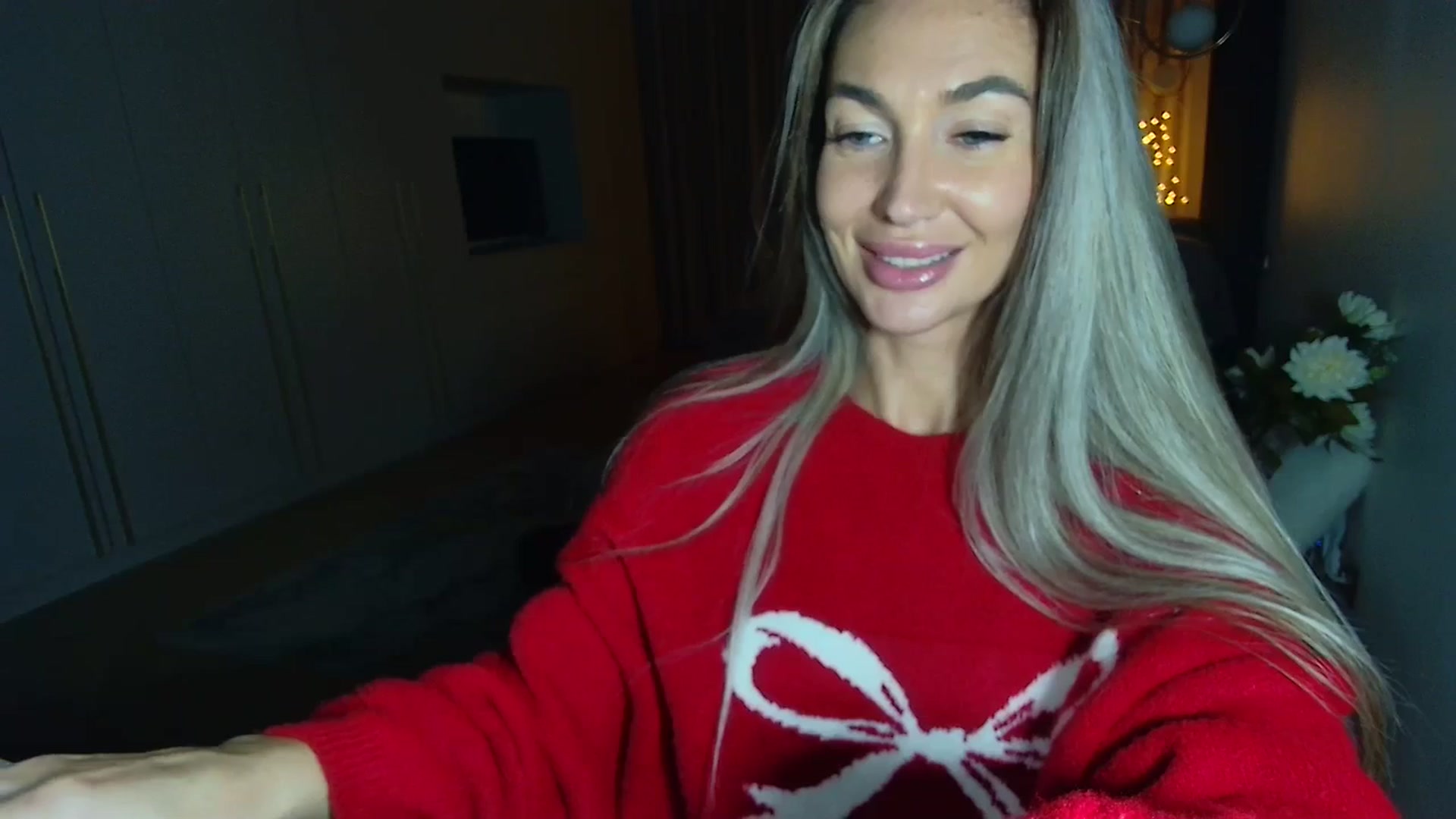 Gallery image thumbnail from Mystery_C's myfreecams stream on, 11/06/2025, 22:47 image 17 of 20