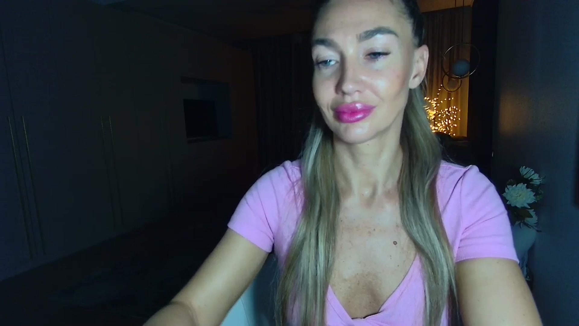 Gallery image thumbnail from Mystery_C's myfreecams stream on, 11/11/2025, 23:04 image 11 of 20