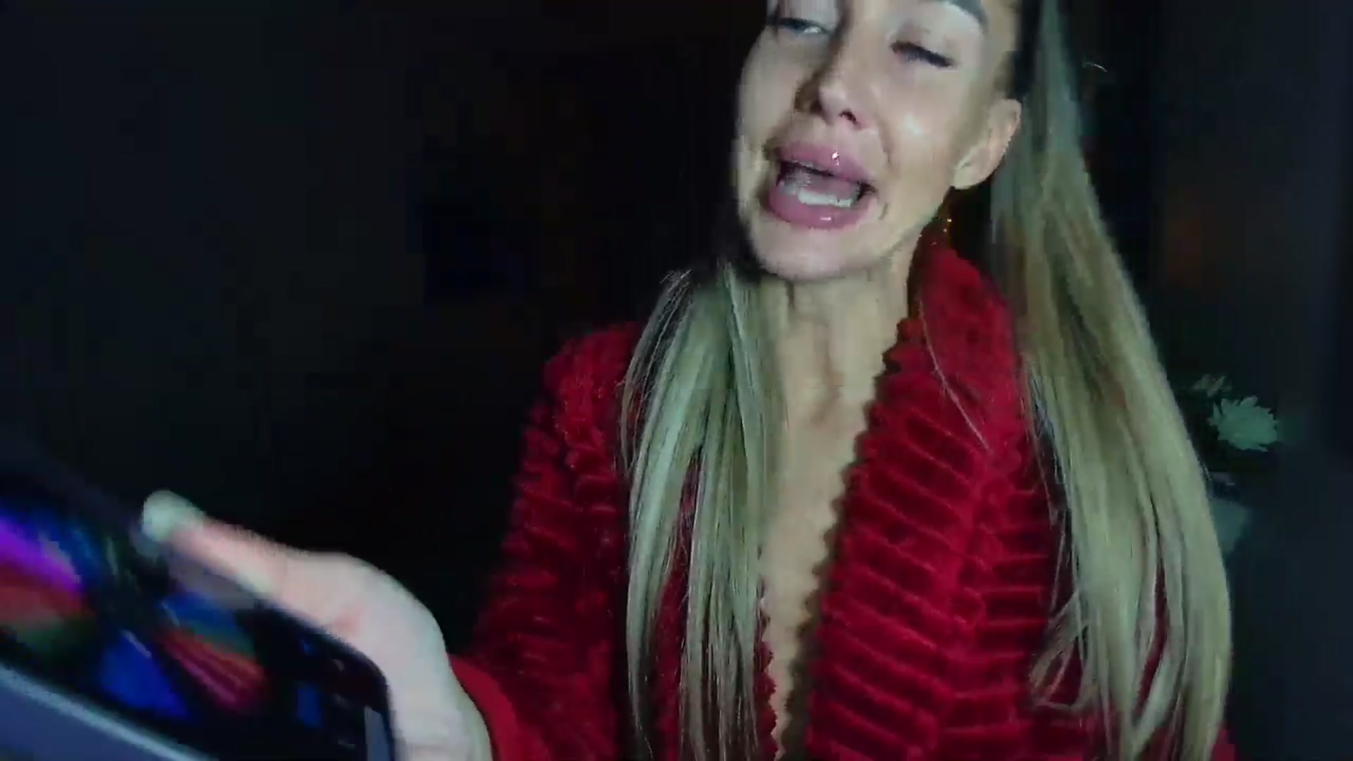 Gallery image thumbnail from Mystery_C's myfreecams stream on, 12/11/2025, 22:53 image 6 of 20