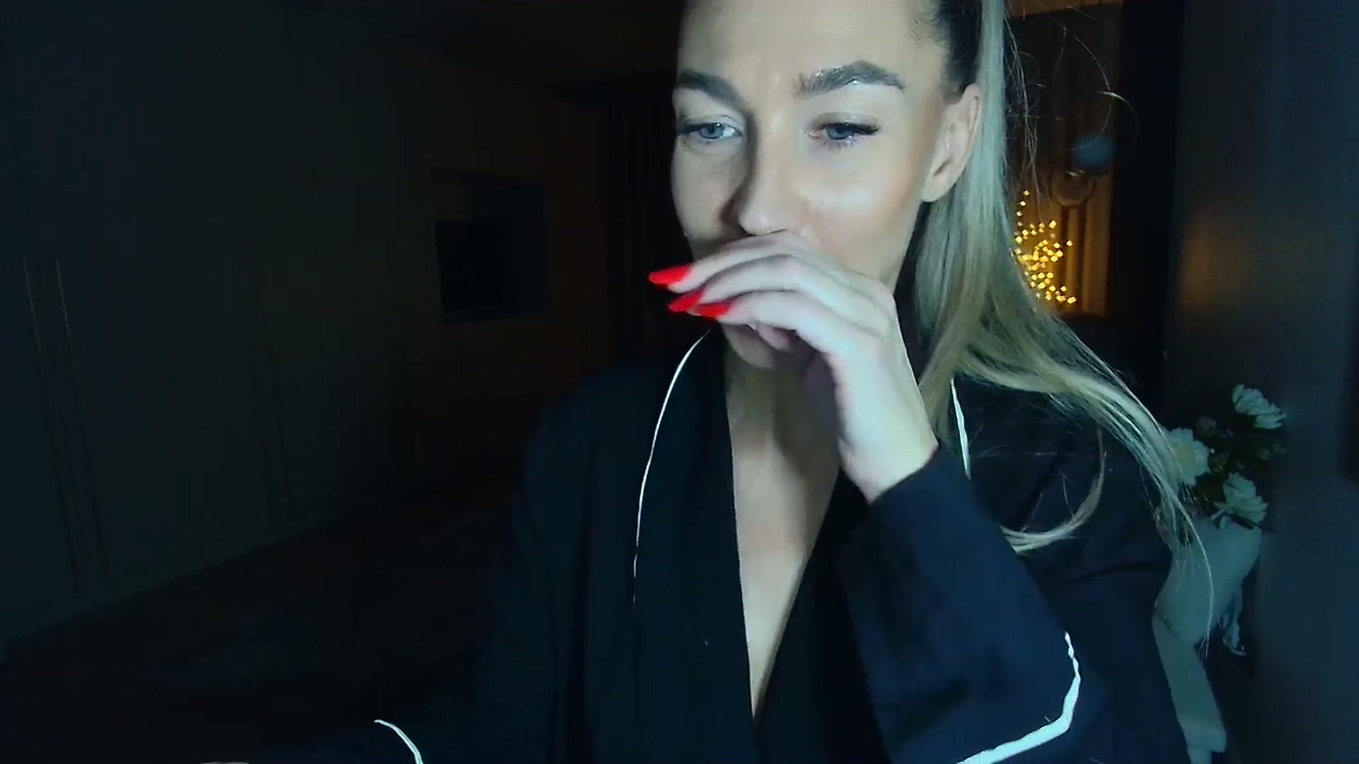 Gallery image thumbnail from Mystery_C's myfreecams stream on, 01/06/2026, 23:07 image 20 of 20