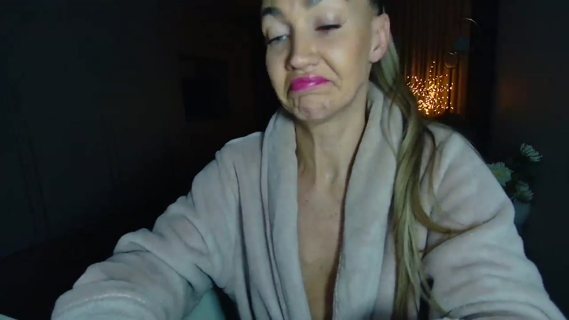 Gallery image thumbnail from Mystery_C's myfreecams stream on, 01/12/2026, 22:44 image 10 of 20