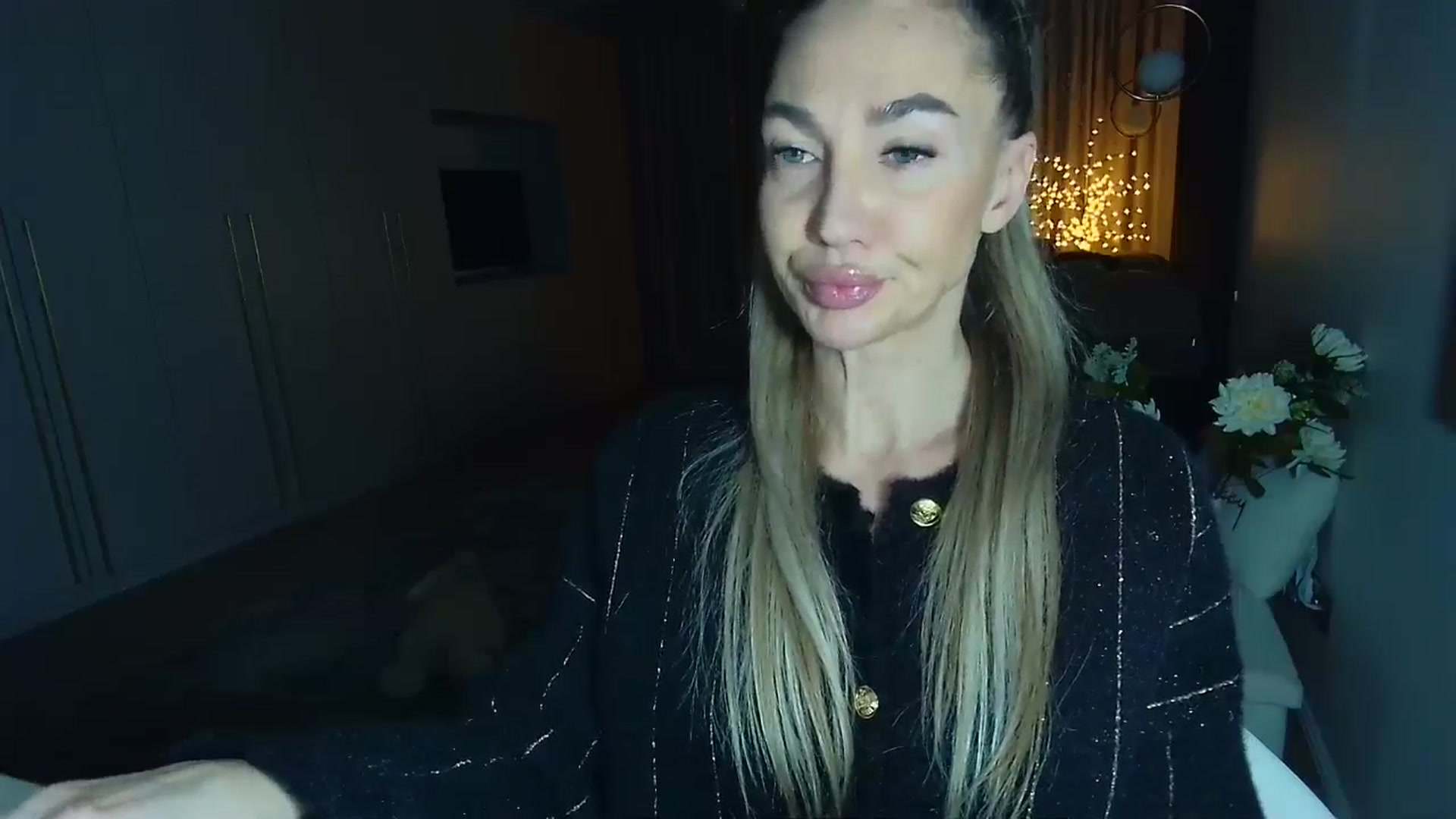 Gallery image thumbnail from Mystery_C's myfreecams stream on, 01/21/2026, 22:47 image 7 of 20