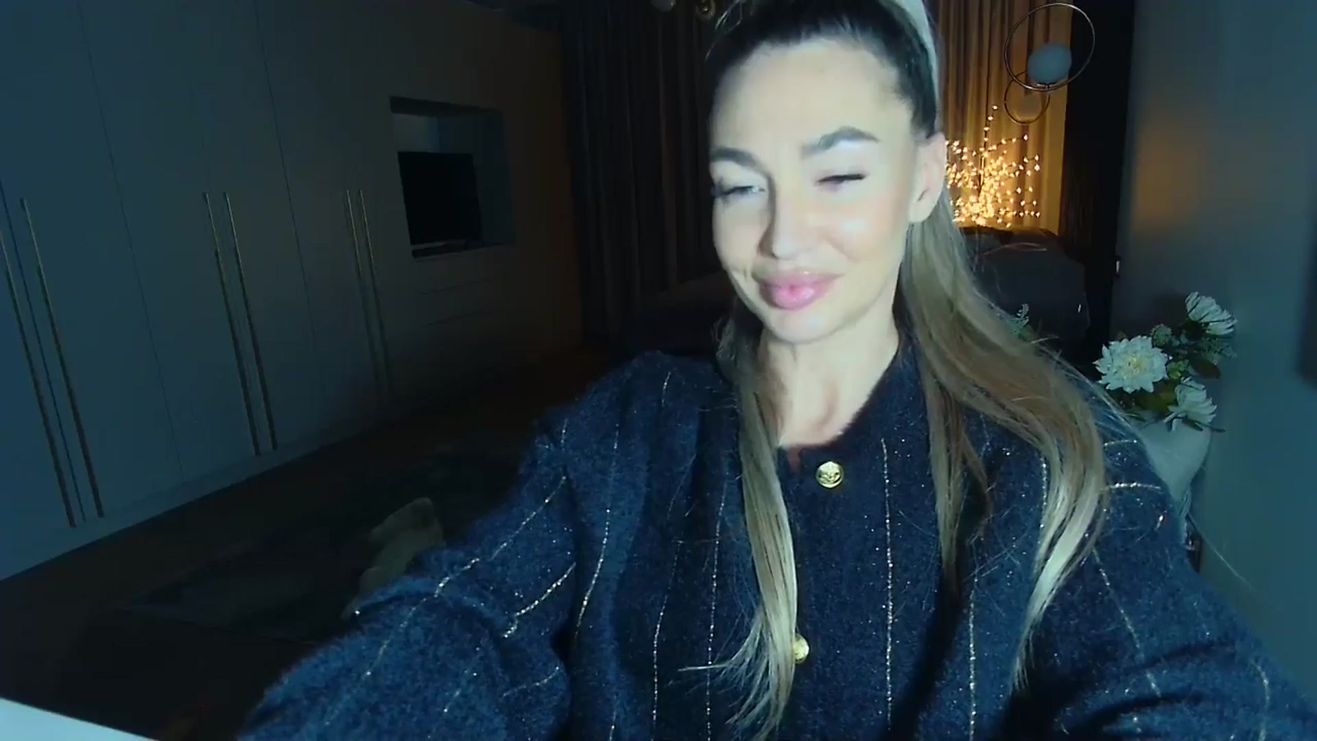 Gallery image thumbnail from Mystery_C's myfreecams stream on, 01/21/2026, 22:47 image 15 of 20