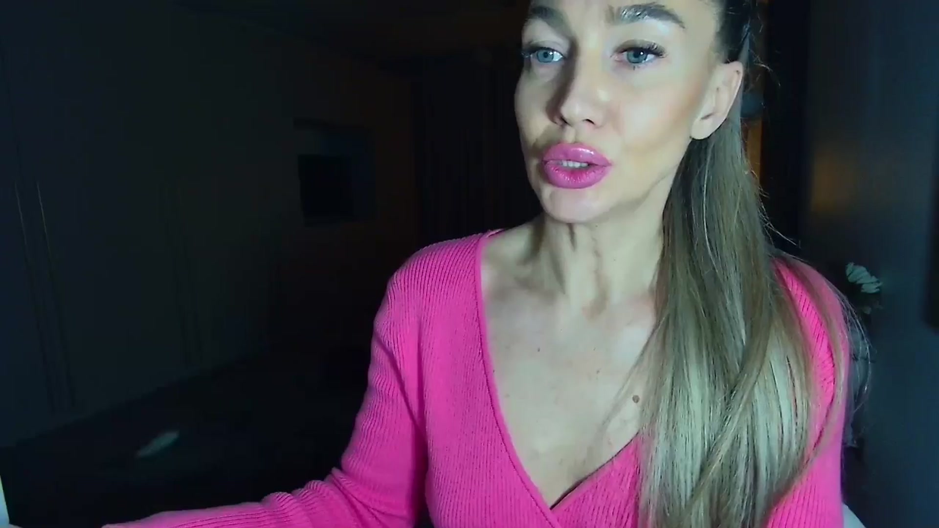 Gallery image thumbnail from Mystery_C's myfreecams stream on, 01/22/2026, 23:33 image 13 of 20