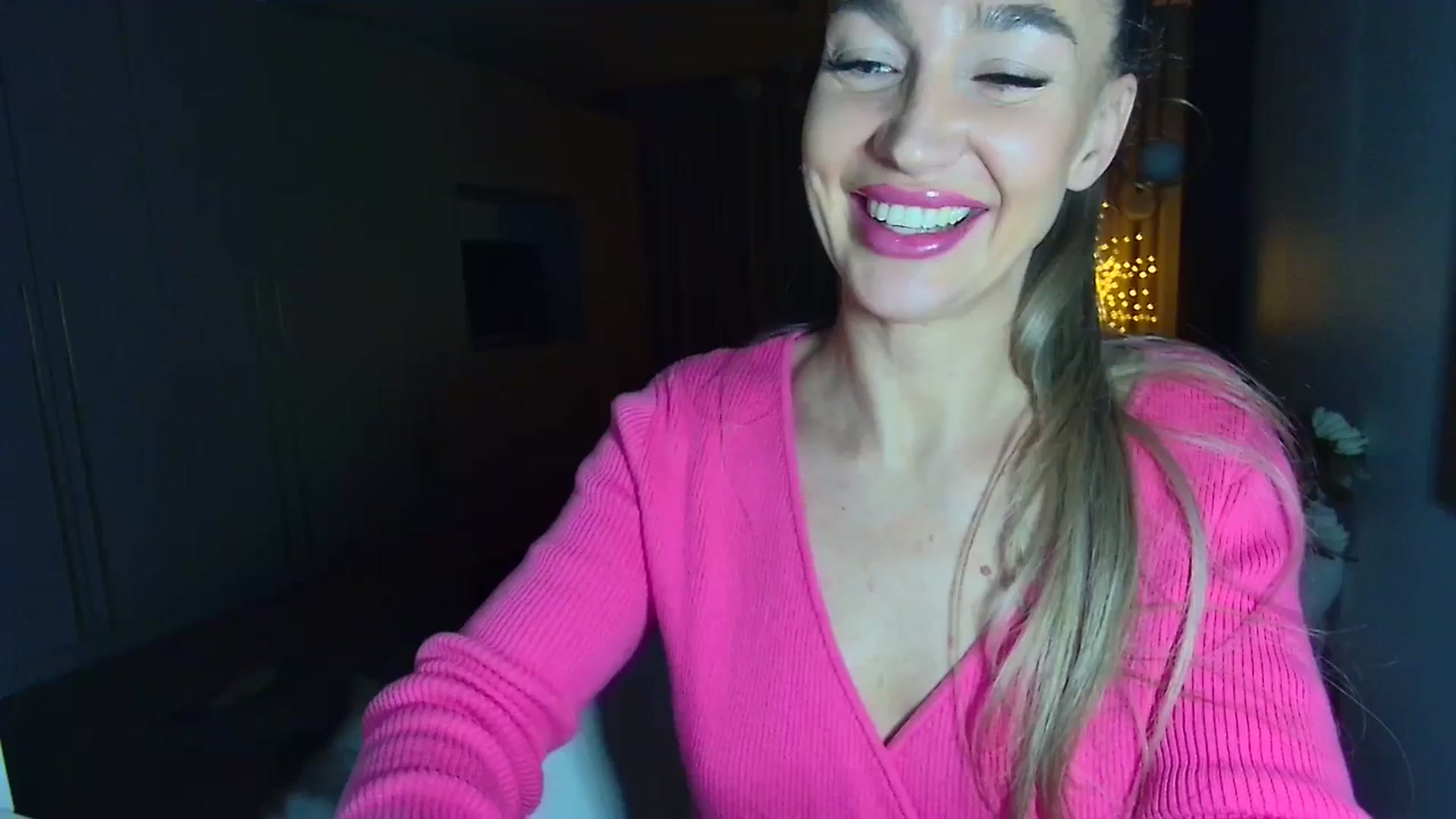 Gallery image thumbnail from Mystery_C's myfreecams stream on, 01/22/2026, 23:33 image 2 of 20