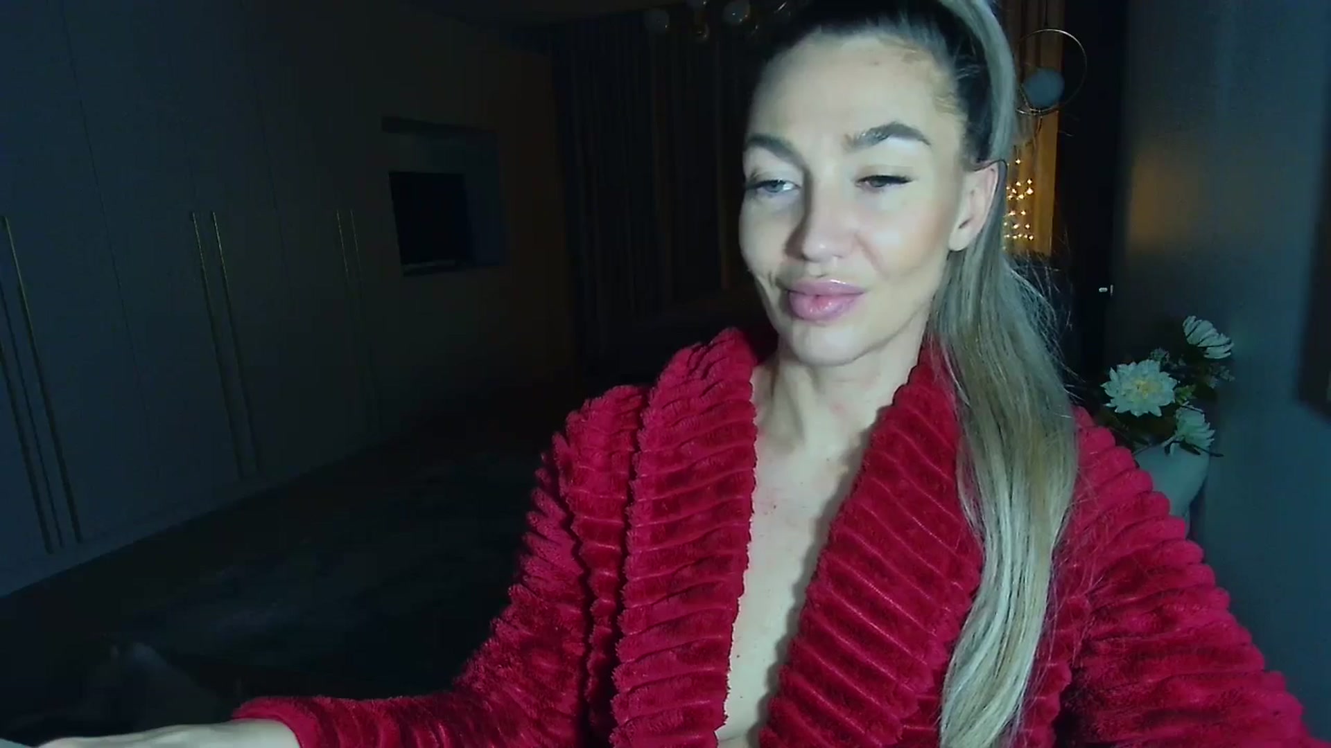 Gallery image thumbnail from Mystery_C's myfreecams stream on, 01/27/2026, 22:49 image 20 of 20