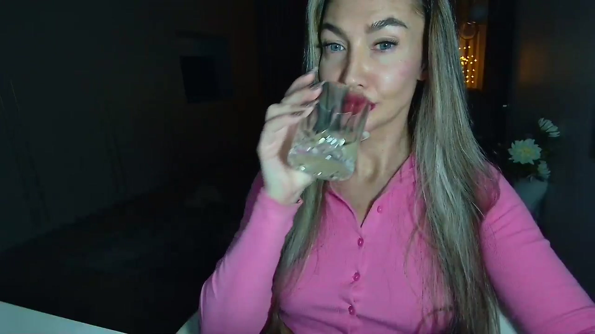 Gallery image thumbnail from Mystery_C's myfreecams stream on, 01/29/2026, 23:02 image 18 of 20