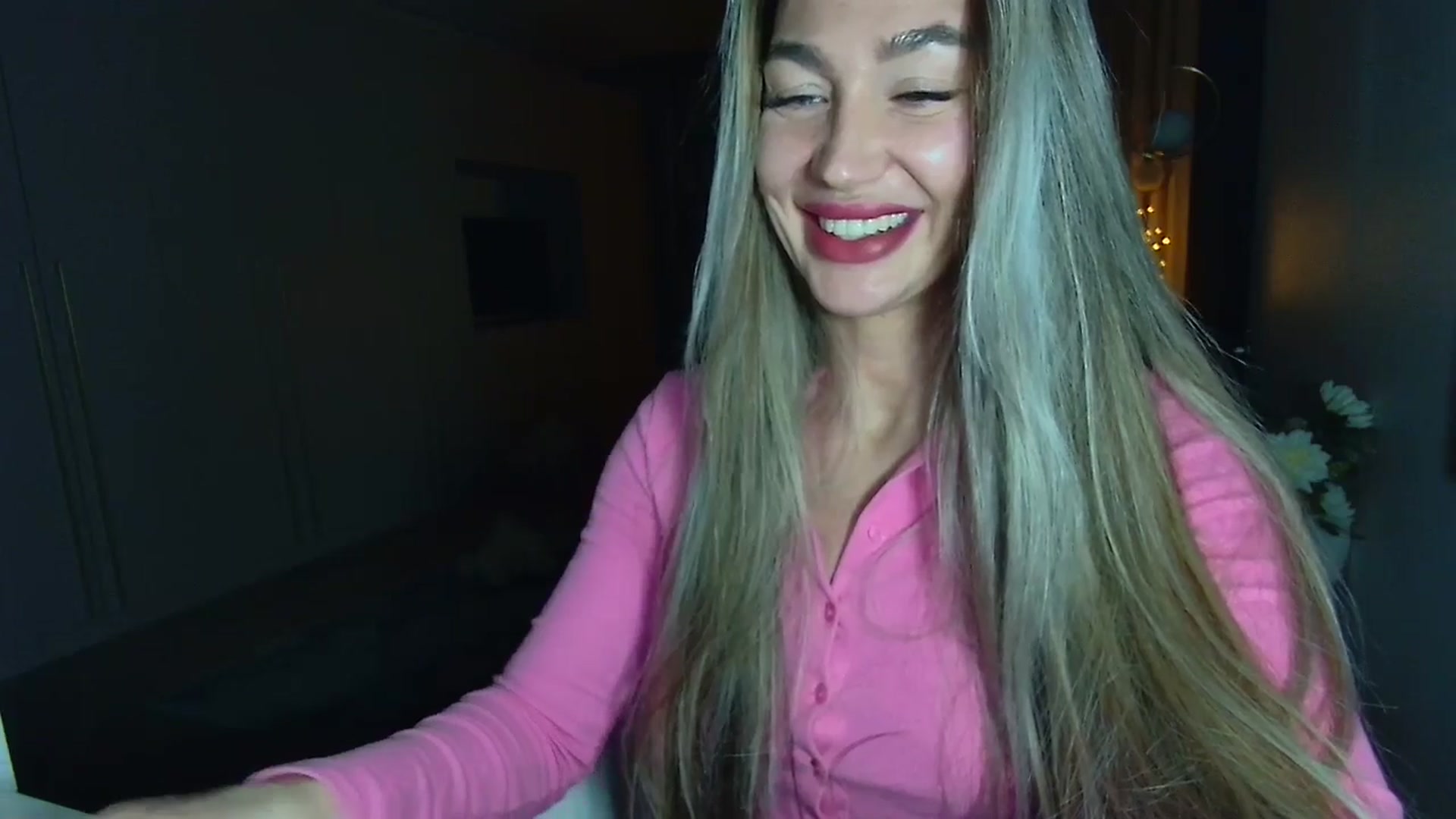 Gallery image thumbnail from Mystery_C's myfreecams stream on, 01/29/2026, 23:02 image 14 of 20