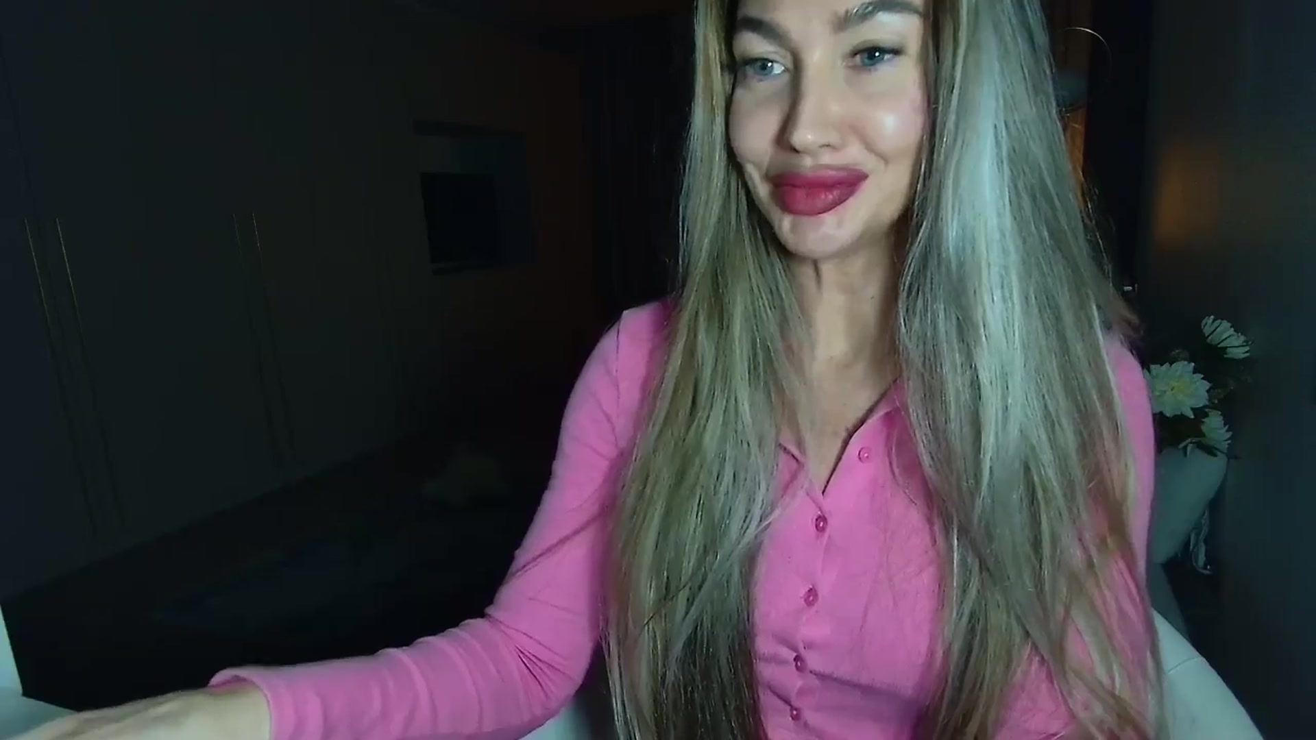 Gallery image thumbnail from Mystery_C's myfreecams stream on, 01/29/2026, 23:02 image 19 of 20