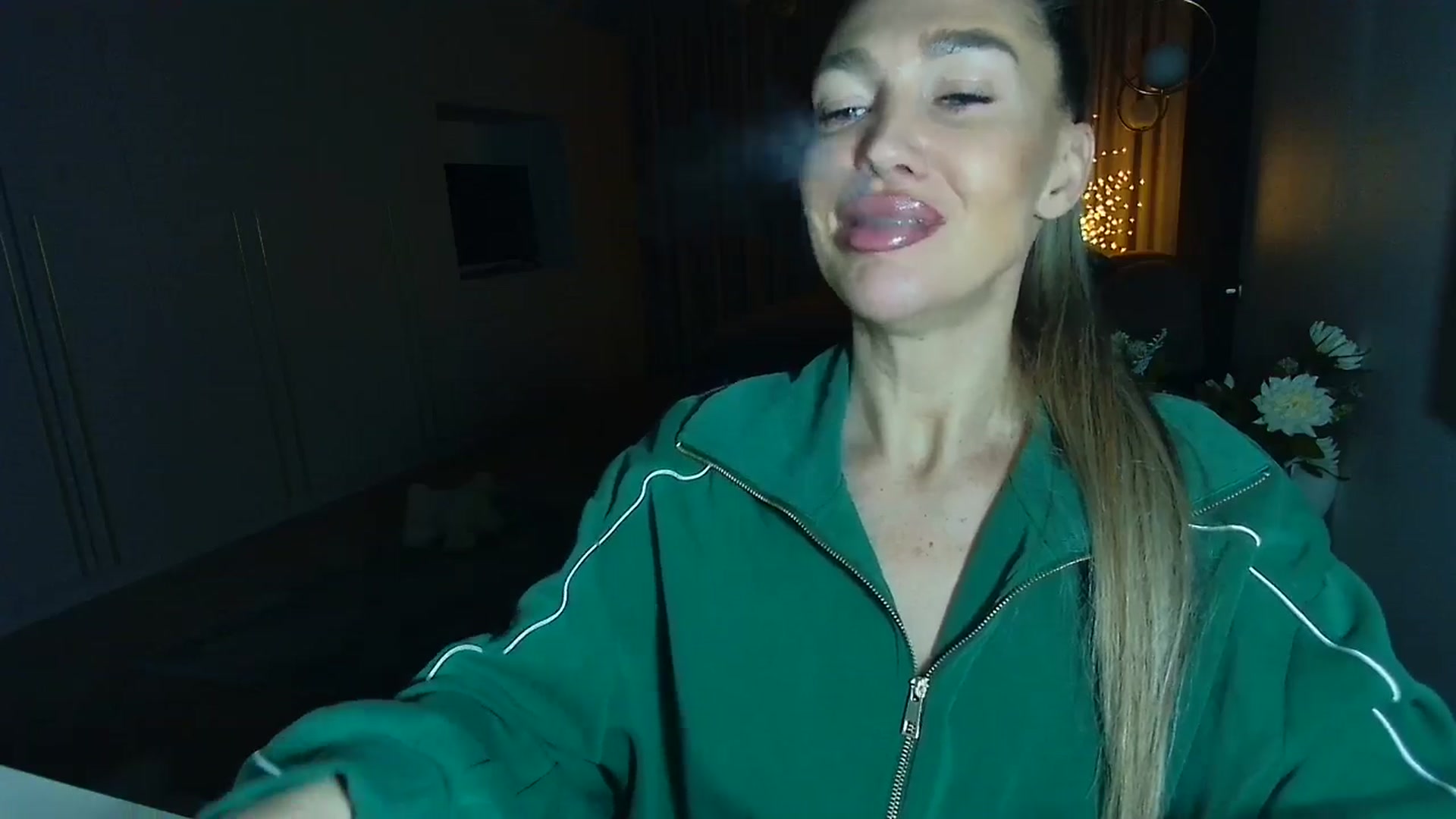 Gallery image thumbnail from Mystery_C's myfreecams stream on, 02/06/2026, 22:47 image 15 of 20