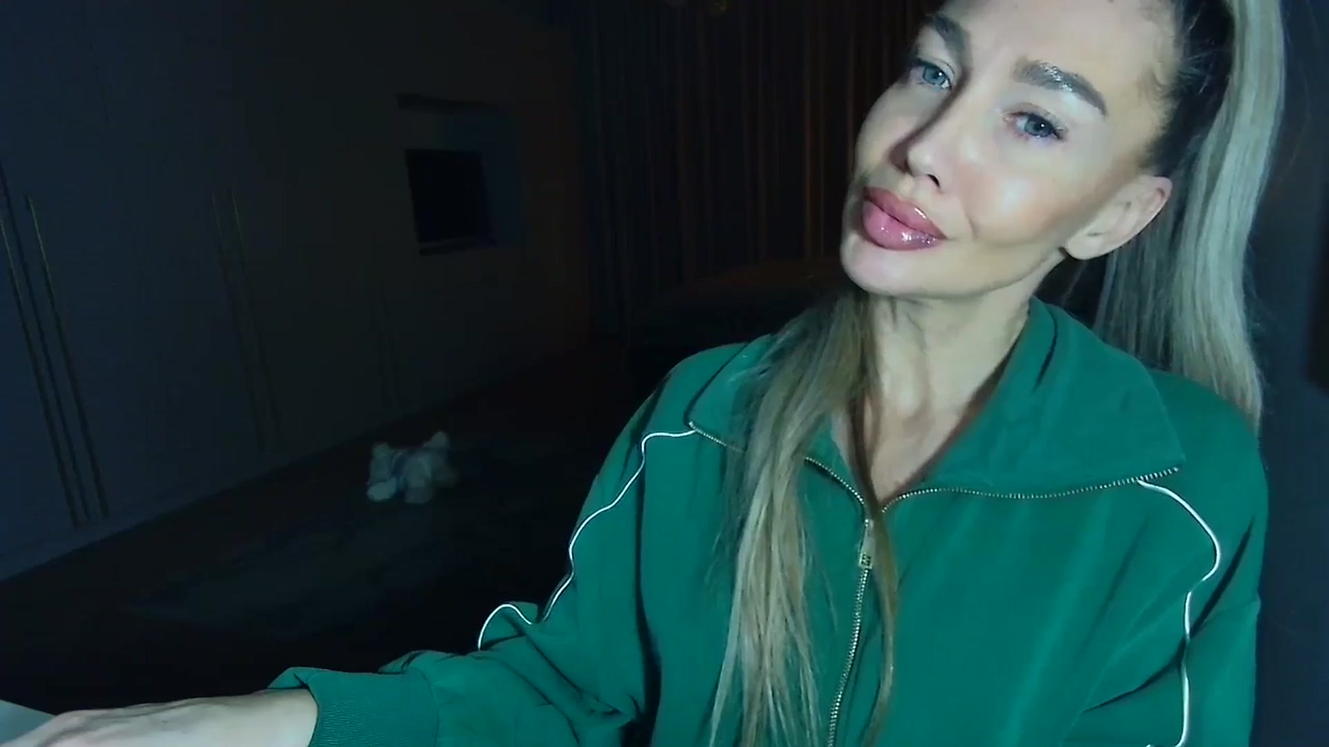 Gallery image thumbnail from Mystery_C's myfreecams stream on, 02/06/2026, 22:47 image 8 of 20