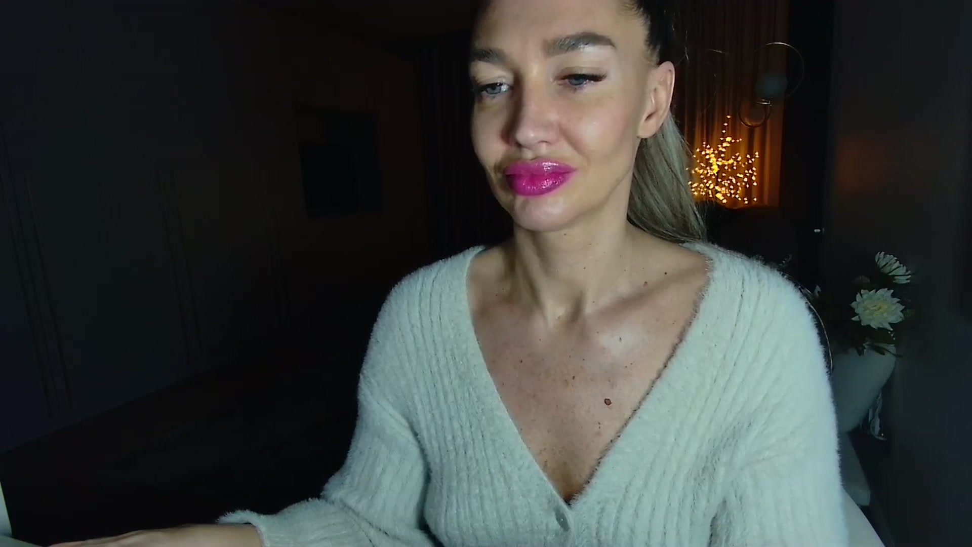 Gallery image thumbnail from Mystery_C's myfreecams stream on, 02/17/2026, 22:56 image 9 of 20