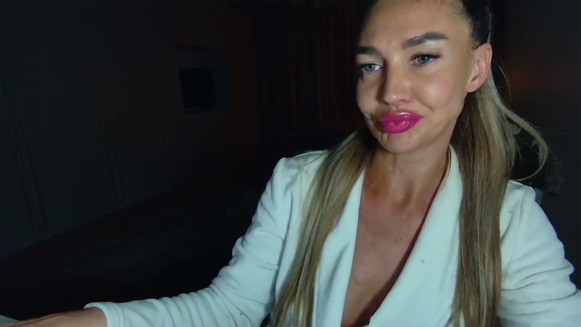 Gallery image thumbnail from Mystery_C's myfreecams stream on, 03/16/2026, 23:10 image 11 of 20