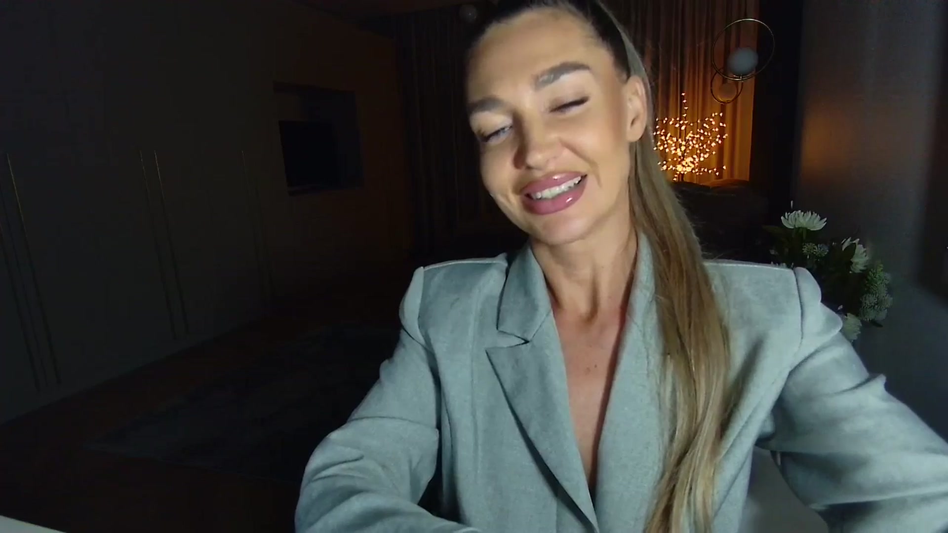 Gallery image thumbnail from Mystery_C's myfreecams stream on, 03/18/2026, 22:49 image 11 of 20
