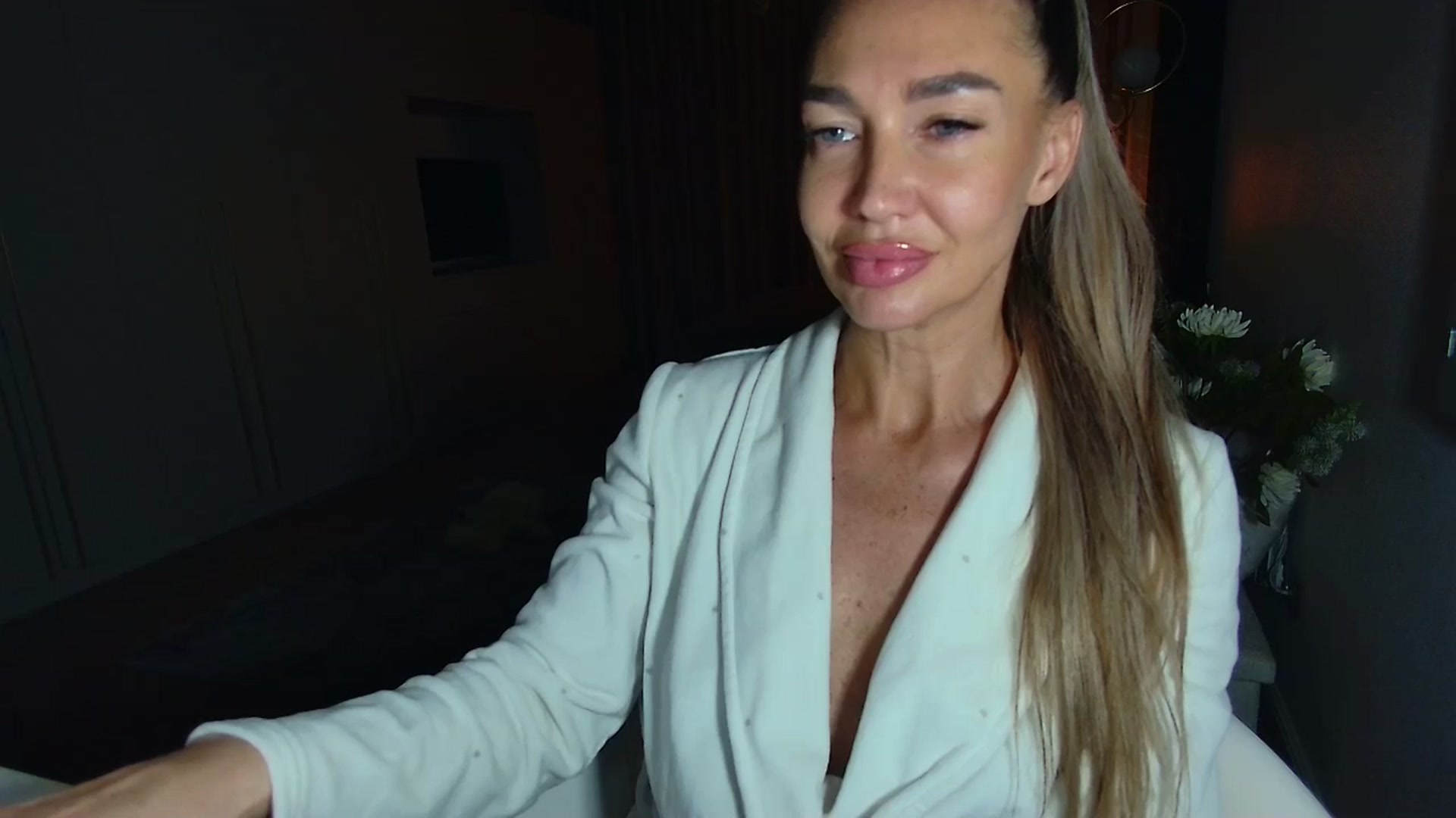 Gallery image thumbnail from Mystery_C's myfreecams stream on, 03/30/2026, 21:45 image 3 of 20