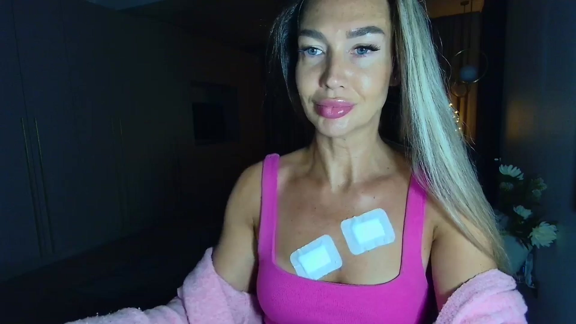 Gallery image thumbnail from Mystery_C's myfreecams stream on, 05/05/2026, 21:24 image 3 of 20