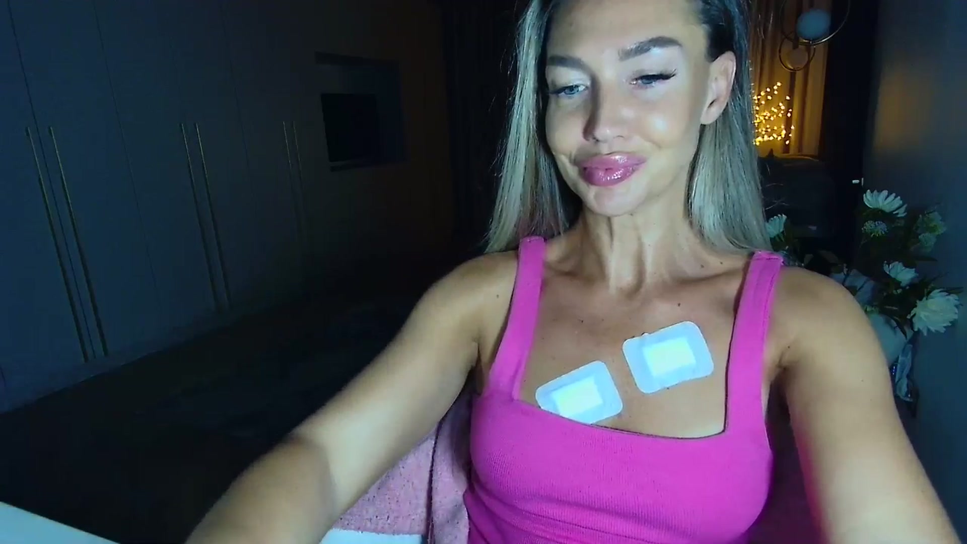 Gallery image thumbnail from Mystery_C's myfreecams stream on, 05/05/2026, 21:24 image 20 of 20