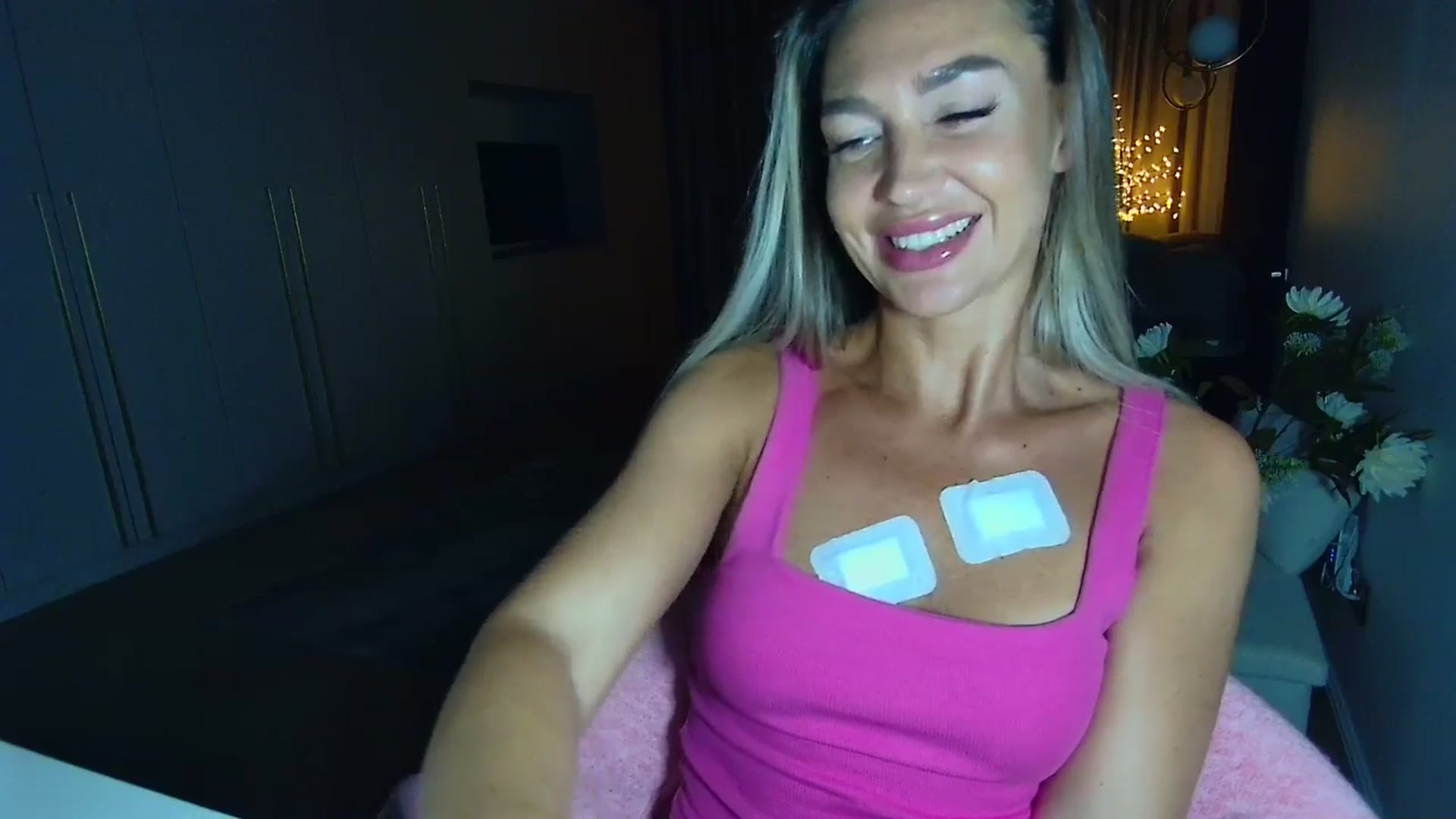 Gallery image thumbnail from Mystery_C's myfreecams stream on, 05/05/2026, 21:24 image 10 of 20