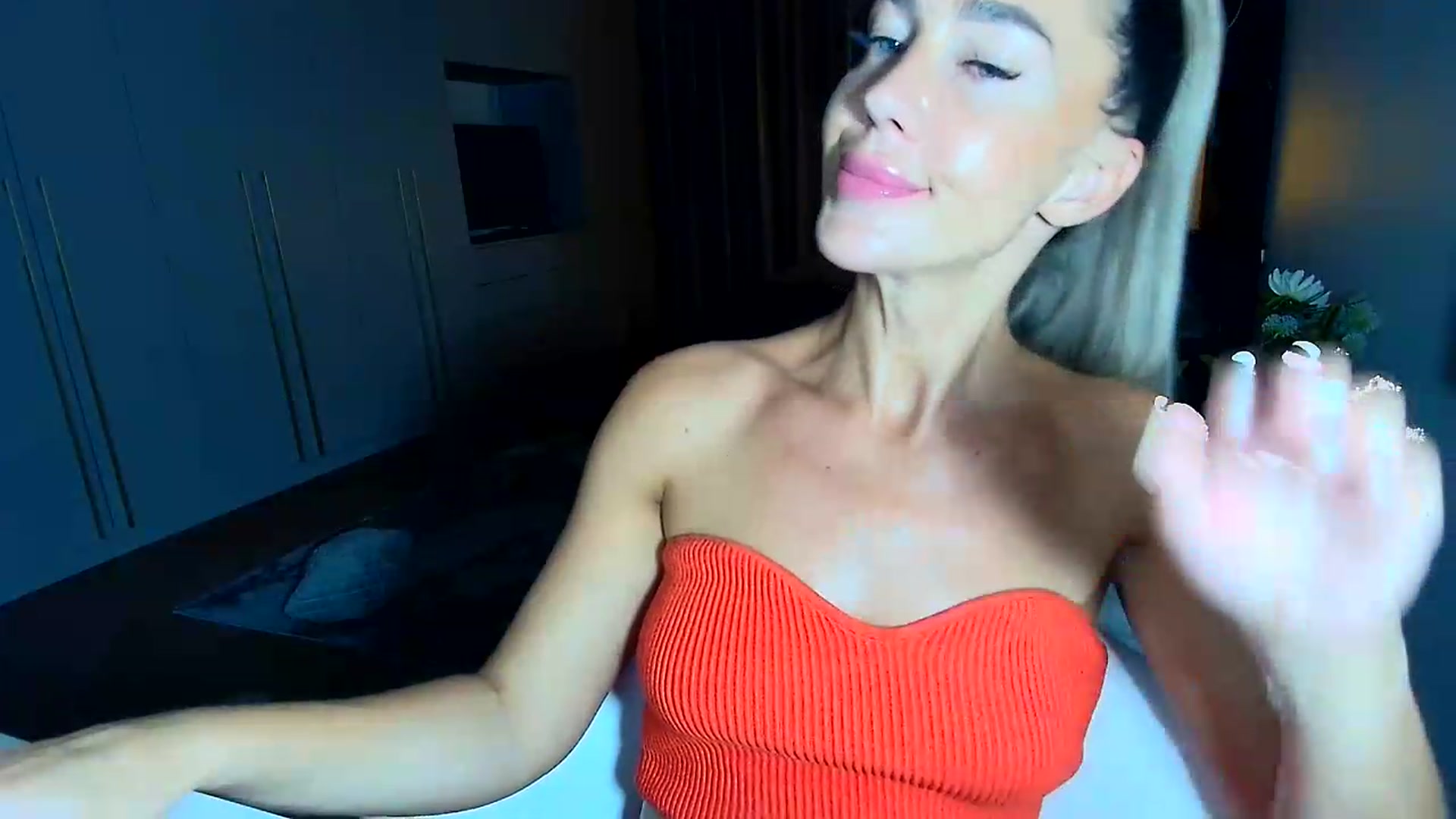 Gallery image thumbnail from Mystery_C's myfreecams stream on, 06/10/2026, 22:03 image 6 of 20