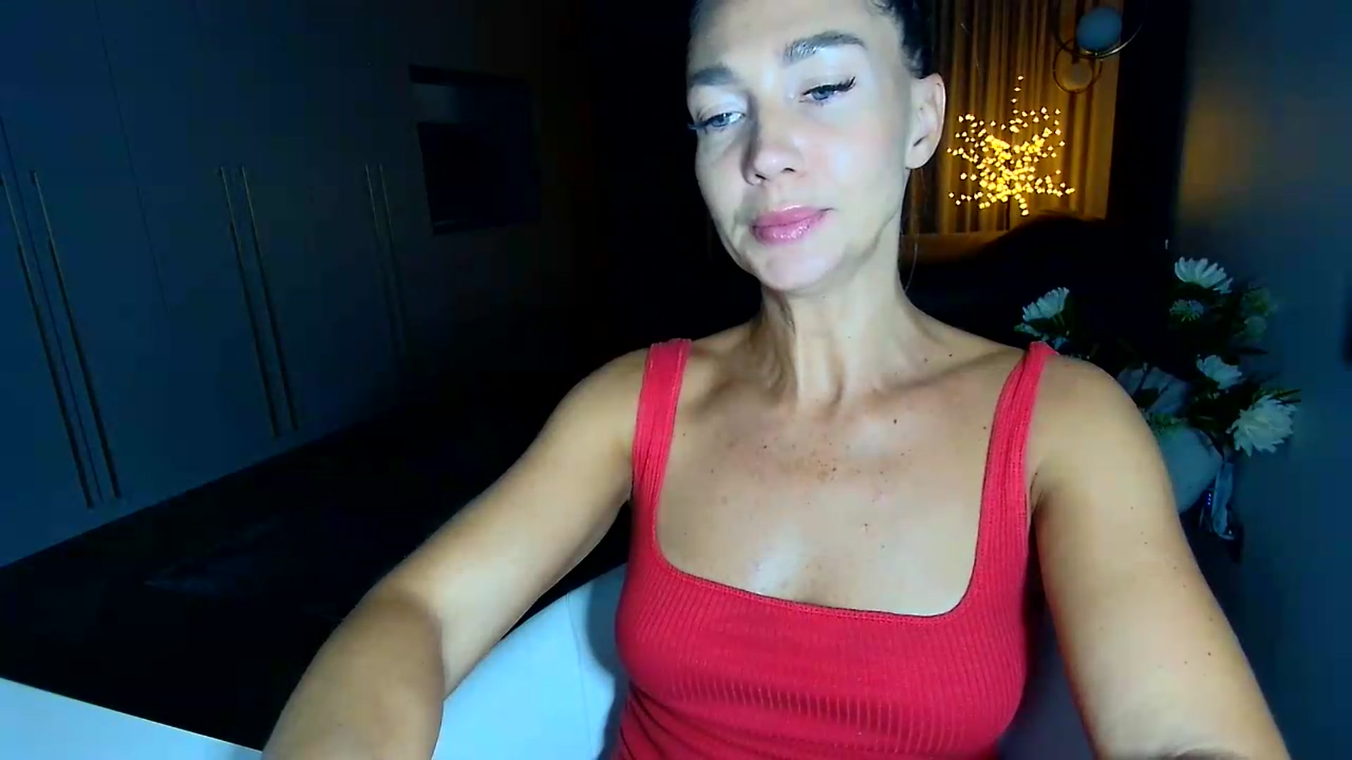 Gallery image thumbnail from Mystery_C's myfreecams stream on, 06/15/2026, 21:36 image 20 of 20