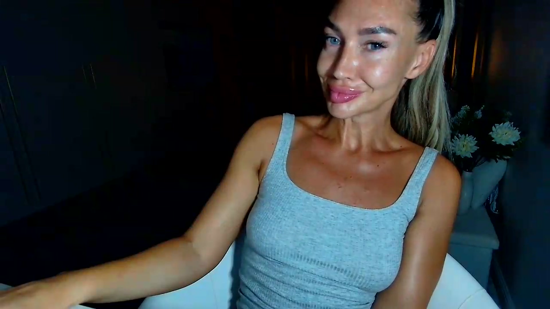 Gallery image thumbnail from Mystery_C's myfreecams stream on, 07/07/2026, 21:10 image 14 of 20