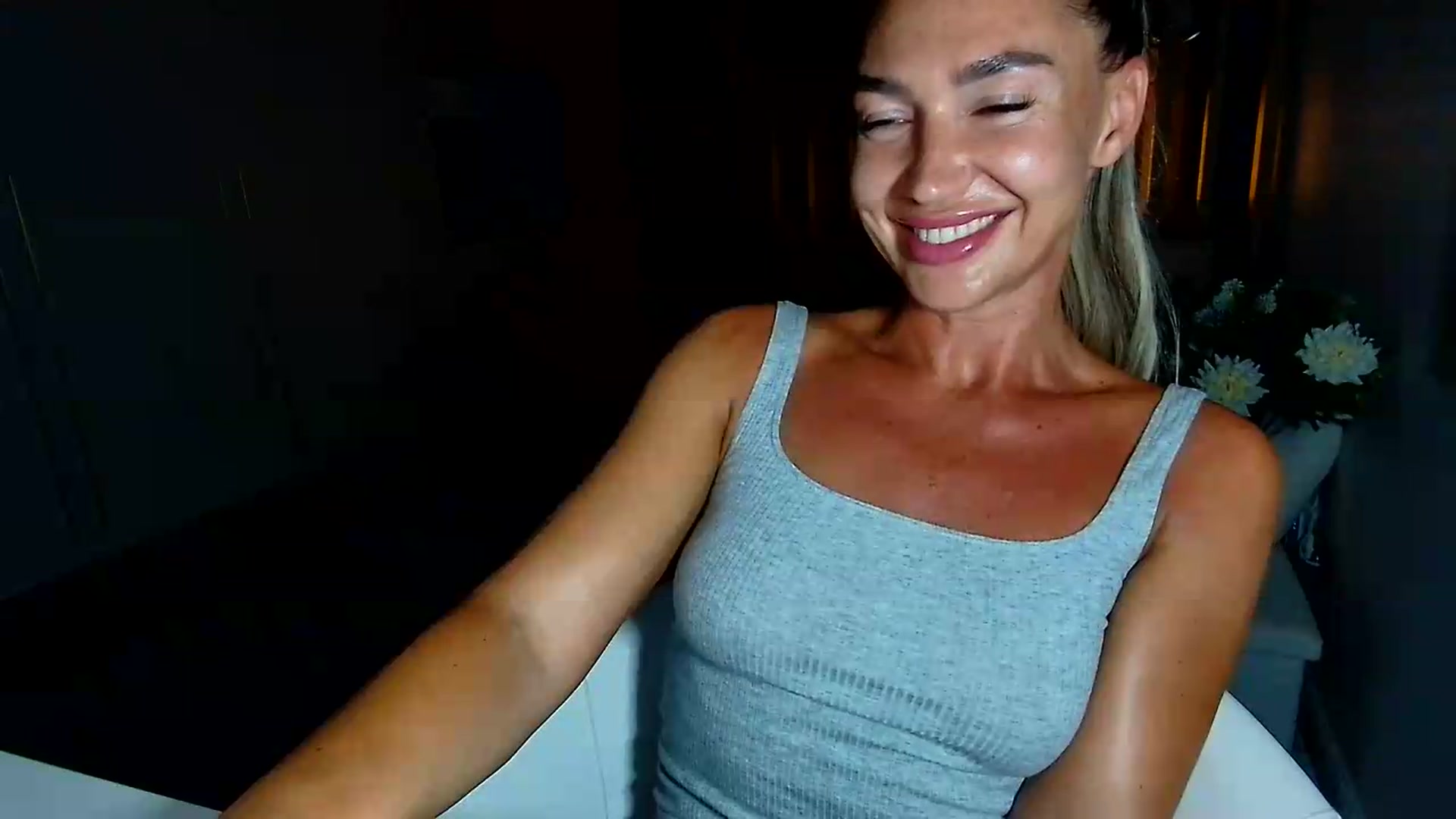 Gallery image thumbnail from Mystery_C's myfreecams stream on, 07/07/2026, 21:10 image 18 of 20