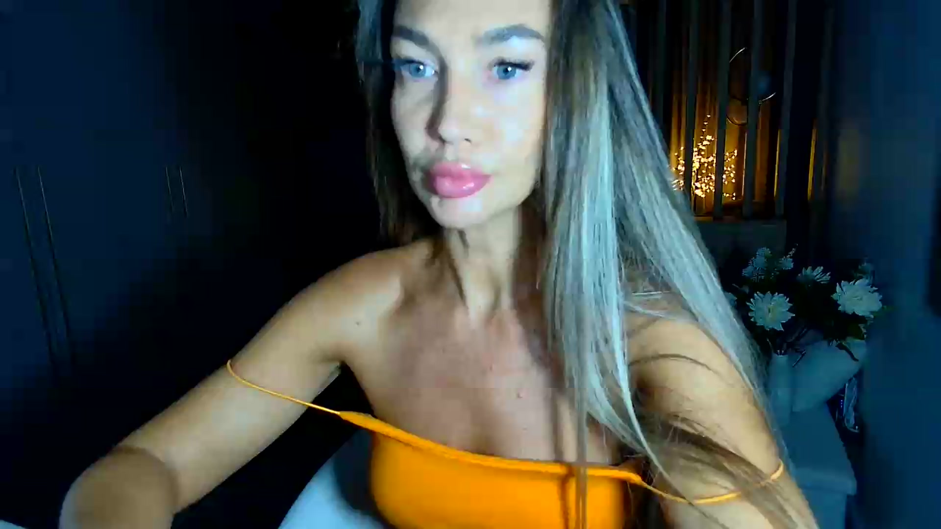 Gallery image thumbnail from Mystery_C's myfreecams stream on, 07/22/2026, 22:06 image 1 of 20