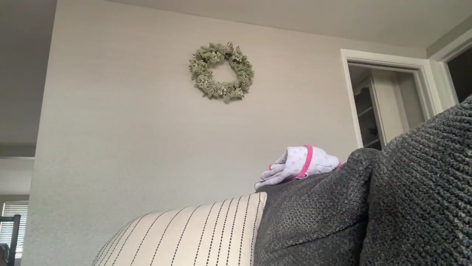 Gallery image thumbnail from Mystery_Milf's myfreecams stream on, 04/10/2023, 15:42 image 4 of 20