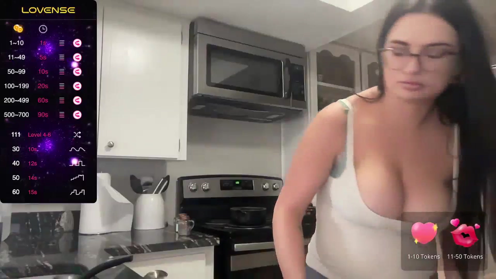 Gallery image thumbnail from Mystery_Milf's myfreecams stream on, 11/13/2023, 18:37 image 4 of 20