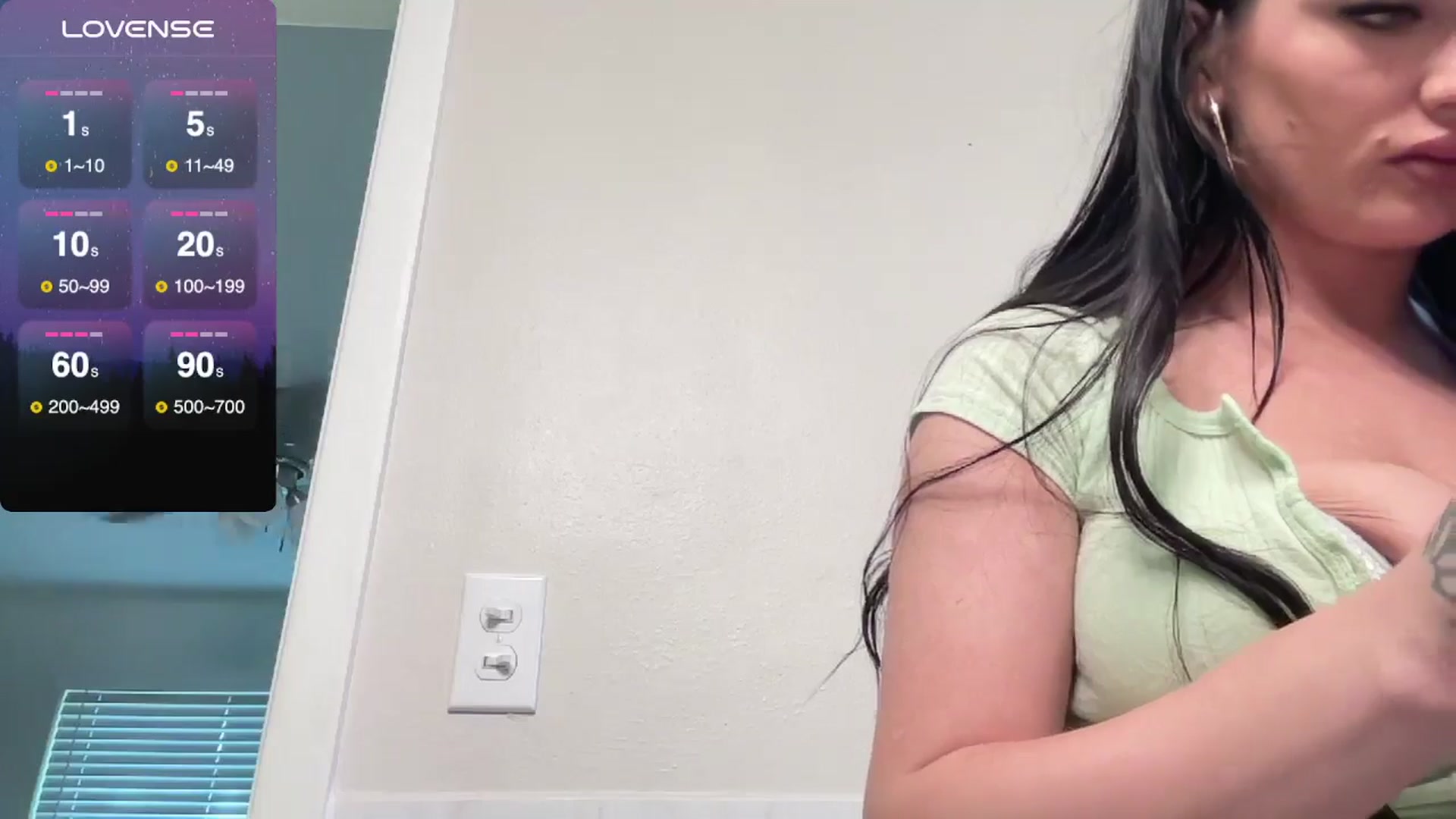 Gallery image thumbnail from Mystery_Milf's myfreecams stream on, 11/09/2024, 16:49 image 19 of 20