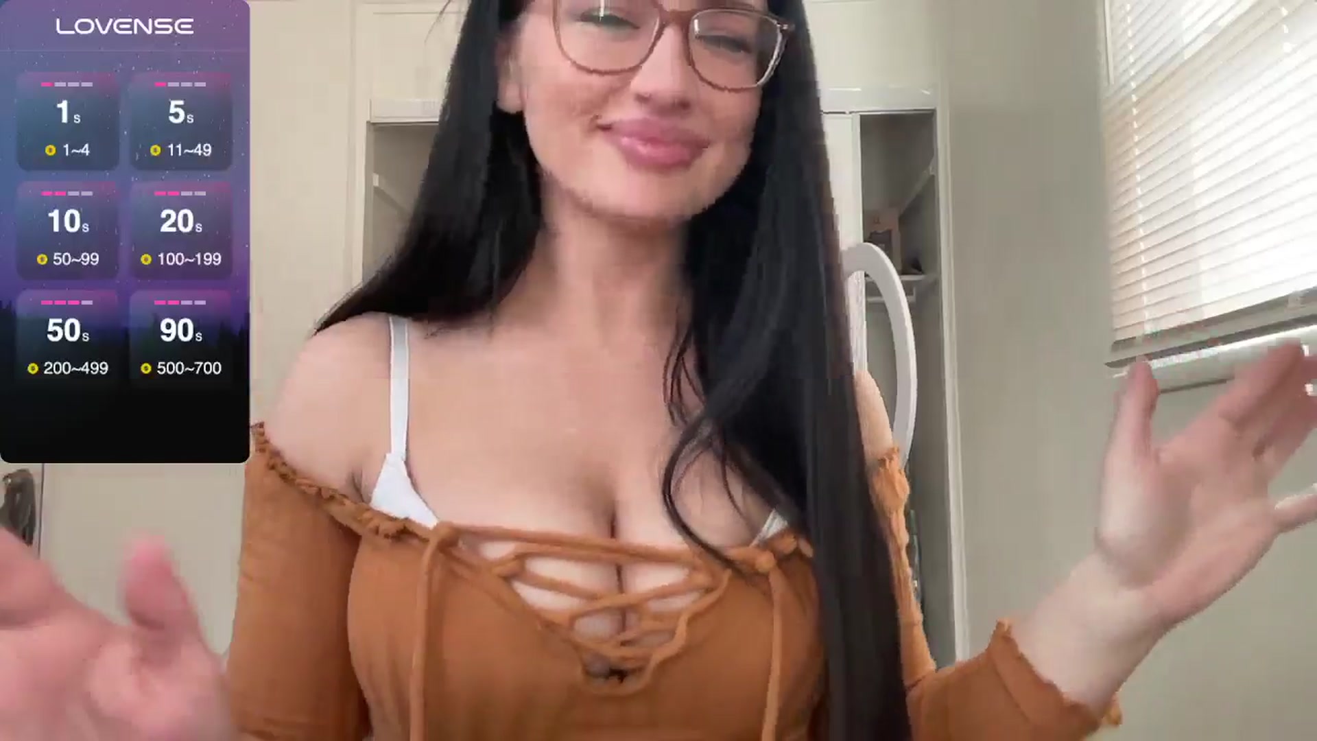 Gallery image thumbnail from Mystery_Milf's myfreecams stream on, 01/14/2025, 16:40 image 10 of 20