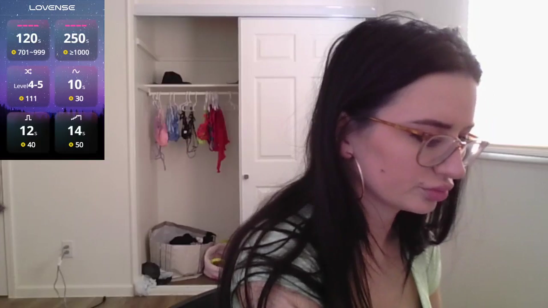 Gallery image thumbnail from Mystery_Milf's myfreecams stream on, 01/26/2025, 18:53 image 6 of 20