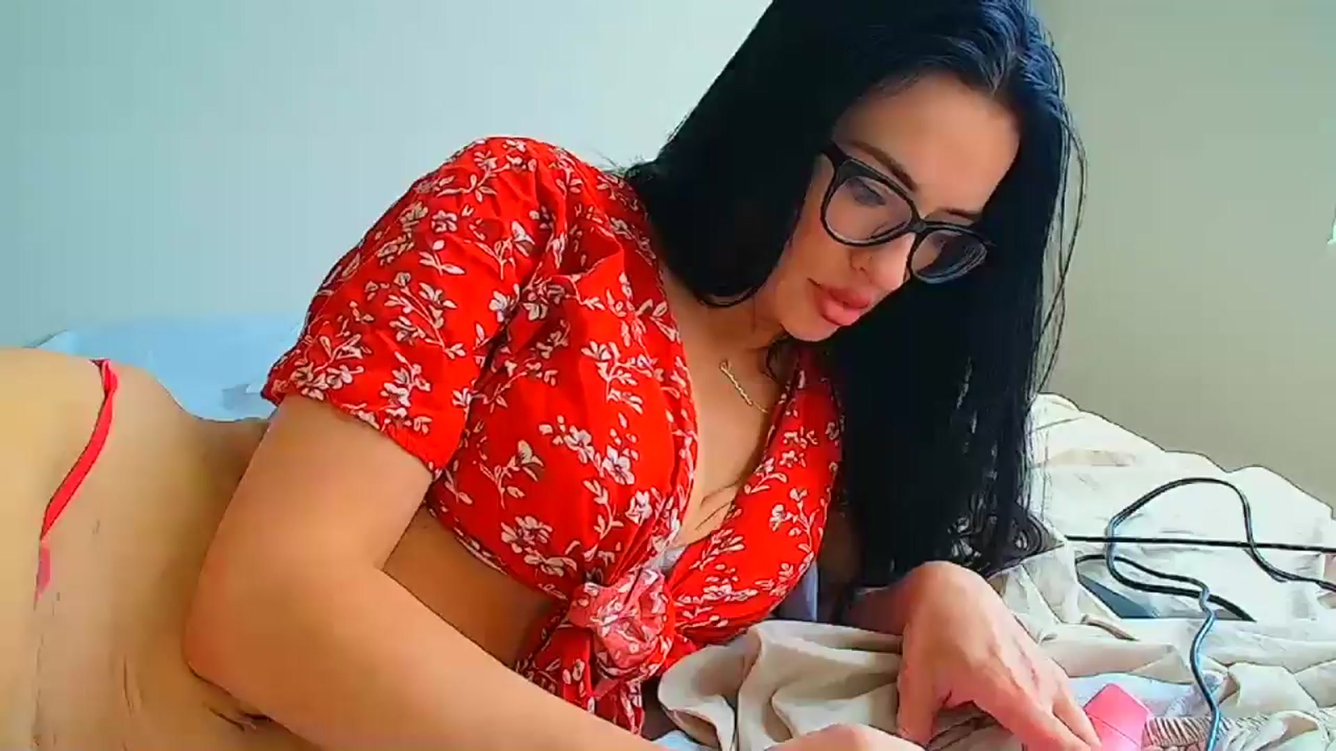 Gallery image thumbnail from Mystery_Milf's myfreecams stream on, 05/17/2025, 18:04 image 17 of 20
