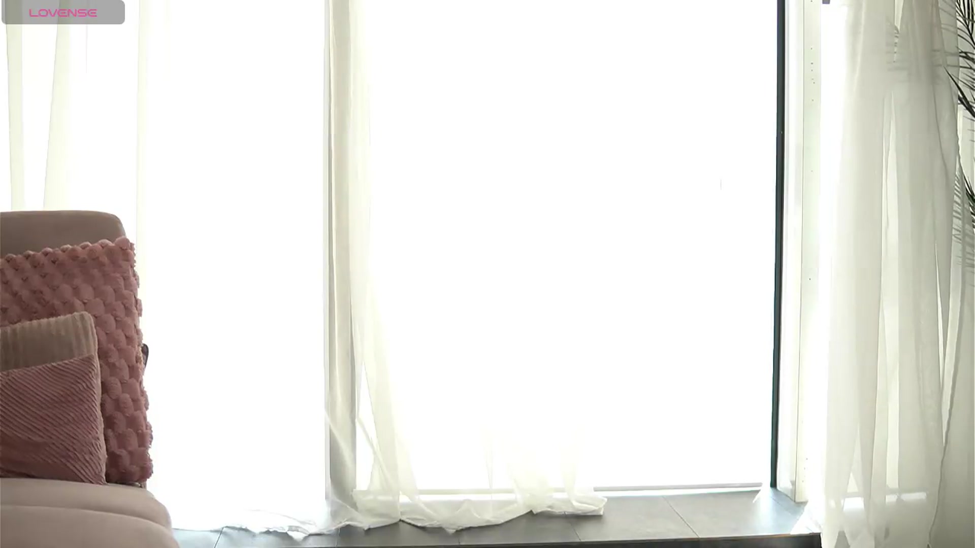 Gallery image thumbnail from MysticLayla's myfreecams stream on, 08/25/2026, 10:26 image 6 of 20