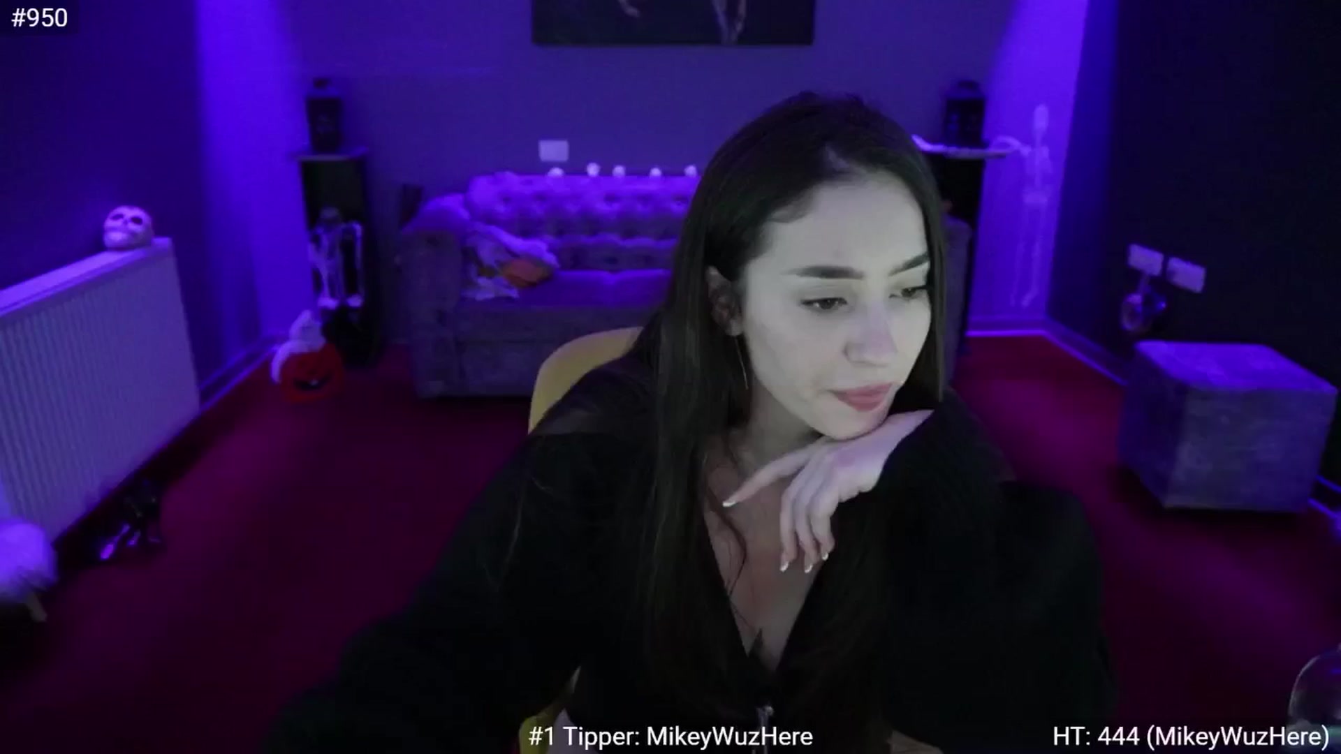 Gallery image thumbnail from Mystic_Ruby's myfreecams stream on, 10/18/2024, 07:31 image 4 of 20