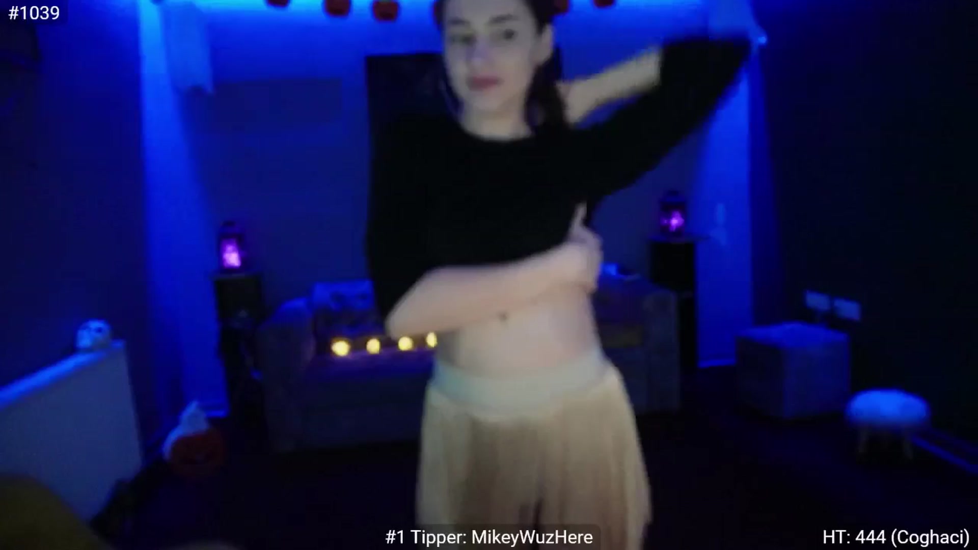 Gallery image thumbnail from Mystic_Ruby's myfreecams stream on, 10/23/2024, 07:52 image 12 of 20