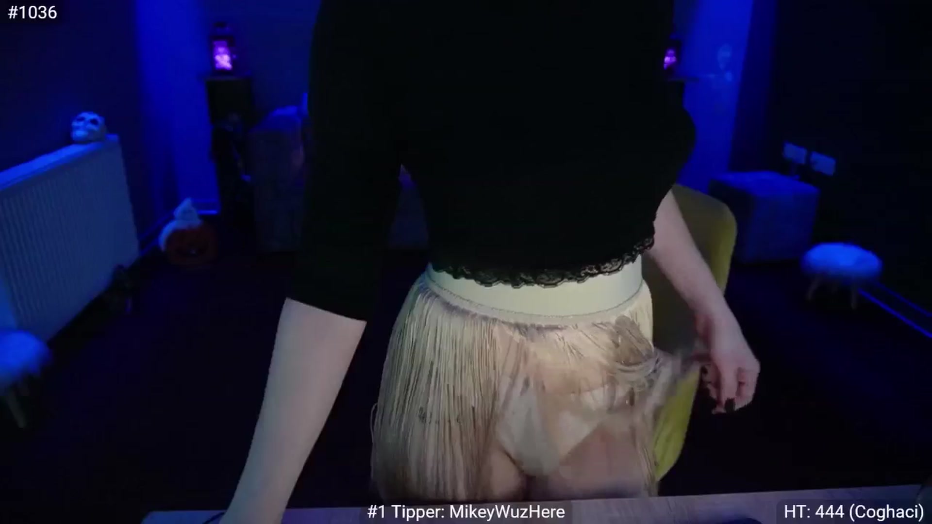 Gallery image thumbnail from Mystic_Ruby's myfreecams stream on, 10/23/2024, 07:52 image 16 of 20