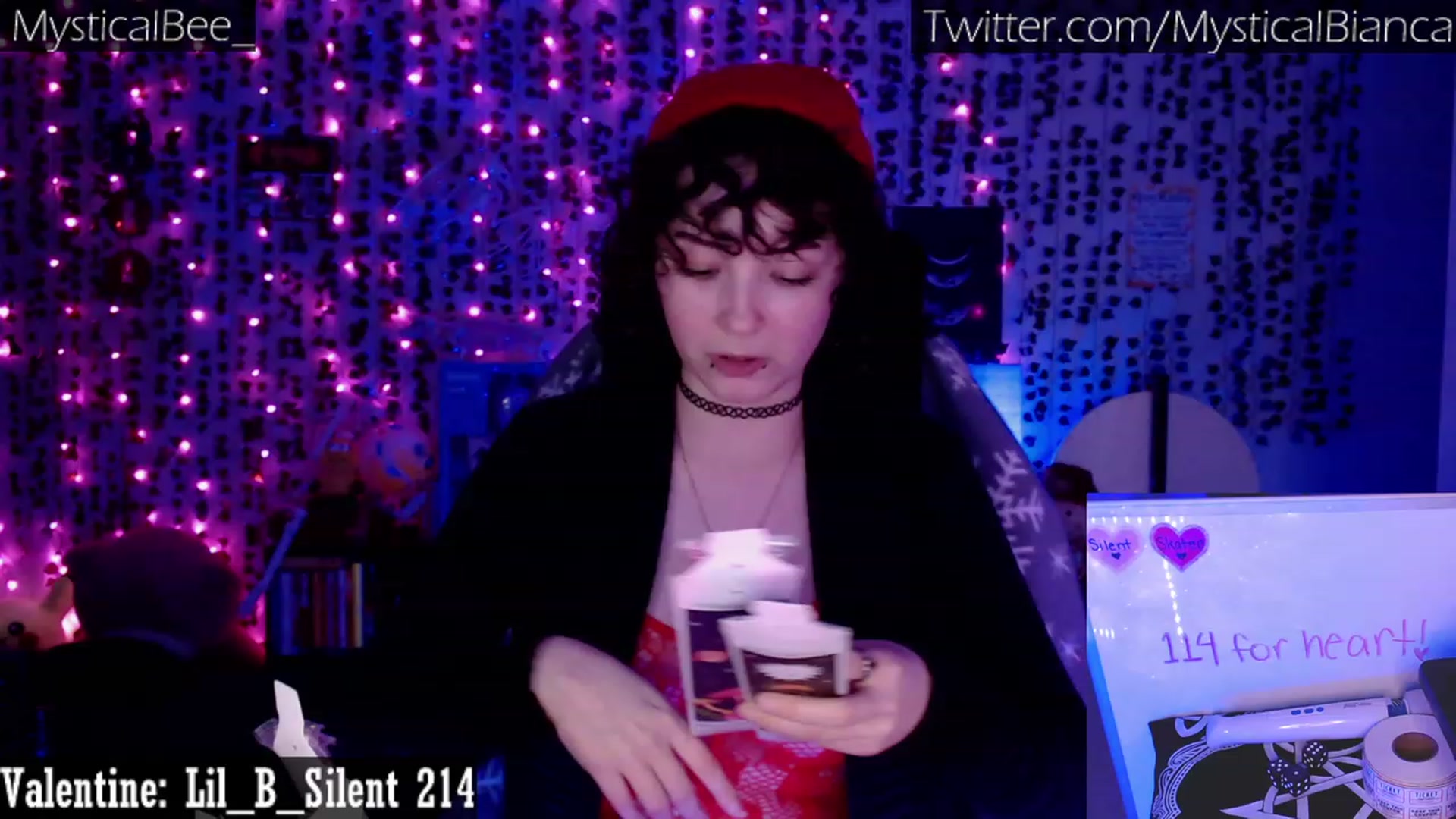 Gallery image thumbnail from MysticalBee_'s myfreecams stream on, 02/12/2023, 01:59 image 10 of 20