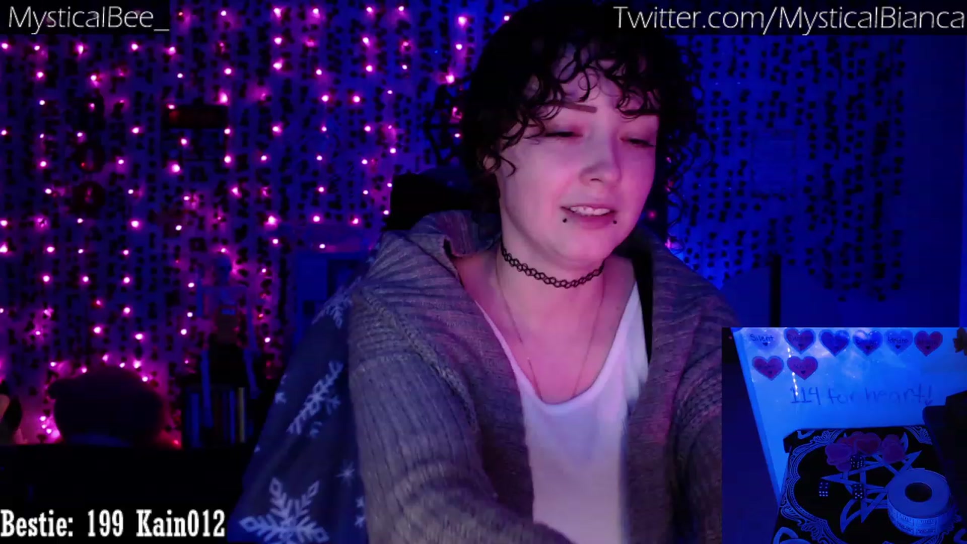 Gallery image thumbnail from MysticalBee_'s myfreecams stream on, 03/13/2023, 03:20 image 8 of 20